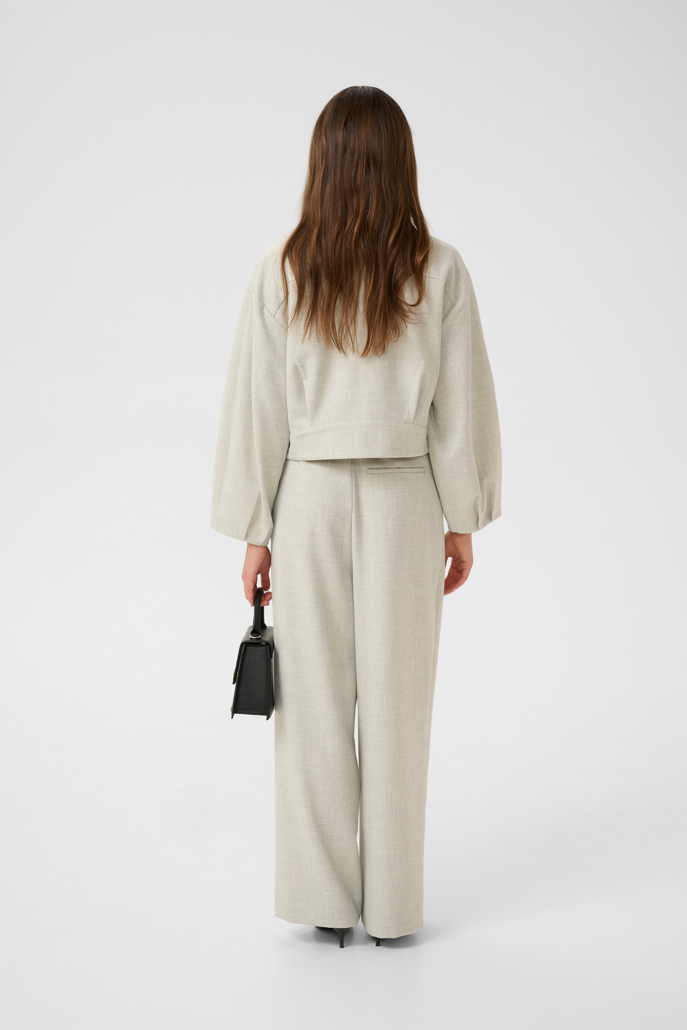 GZwiana Trousers LOOKBOOK BACK 10910634-107195