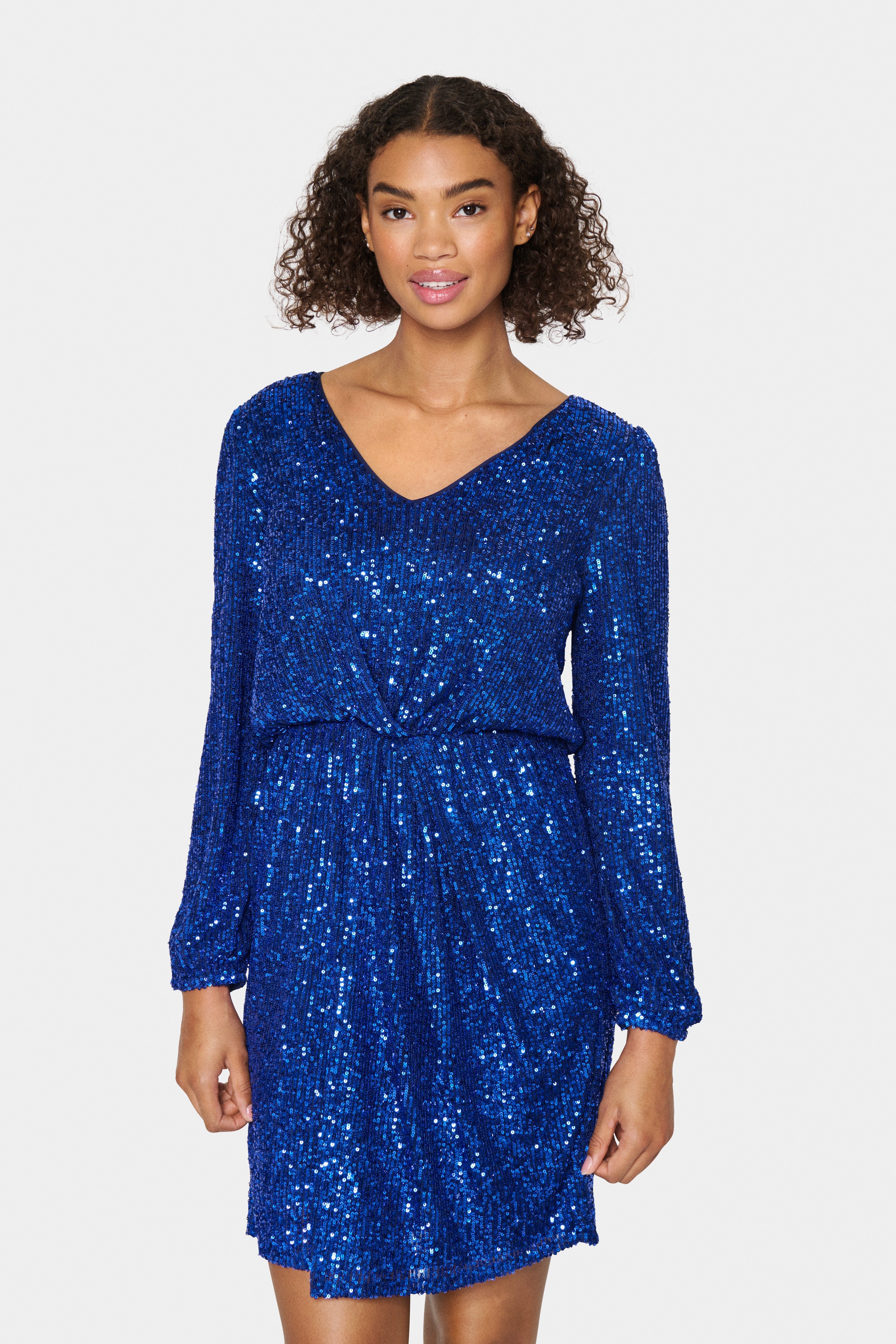 XeniraSZ Sequin Dress LOOKBOOK FRONT 30510848-193851