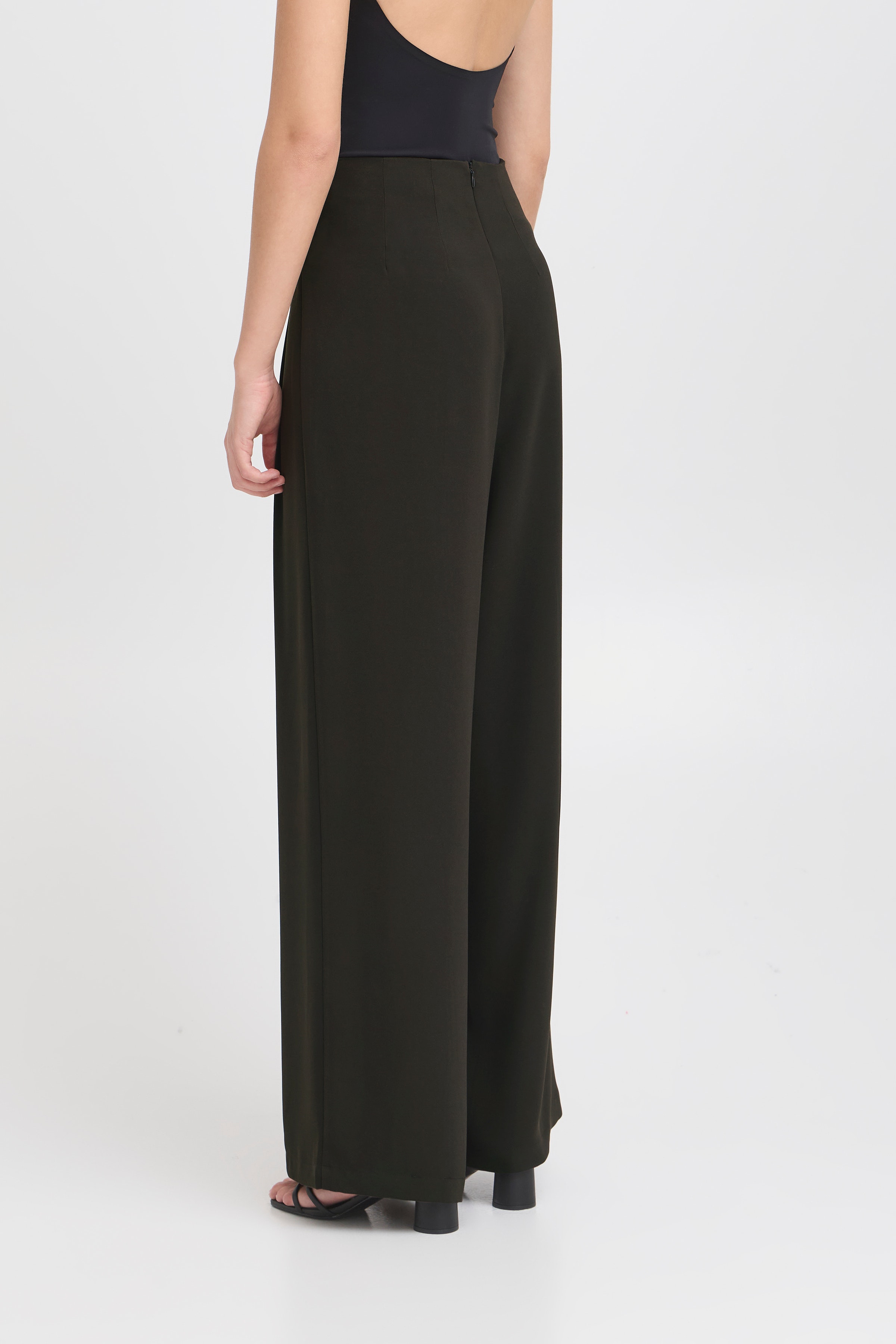 IHLINTA Bukser LOOKBOOK BACK 20124727-194008