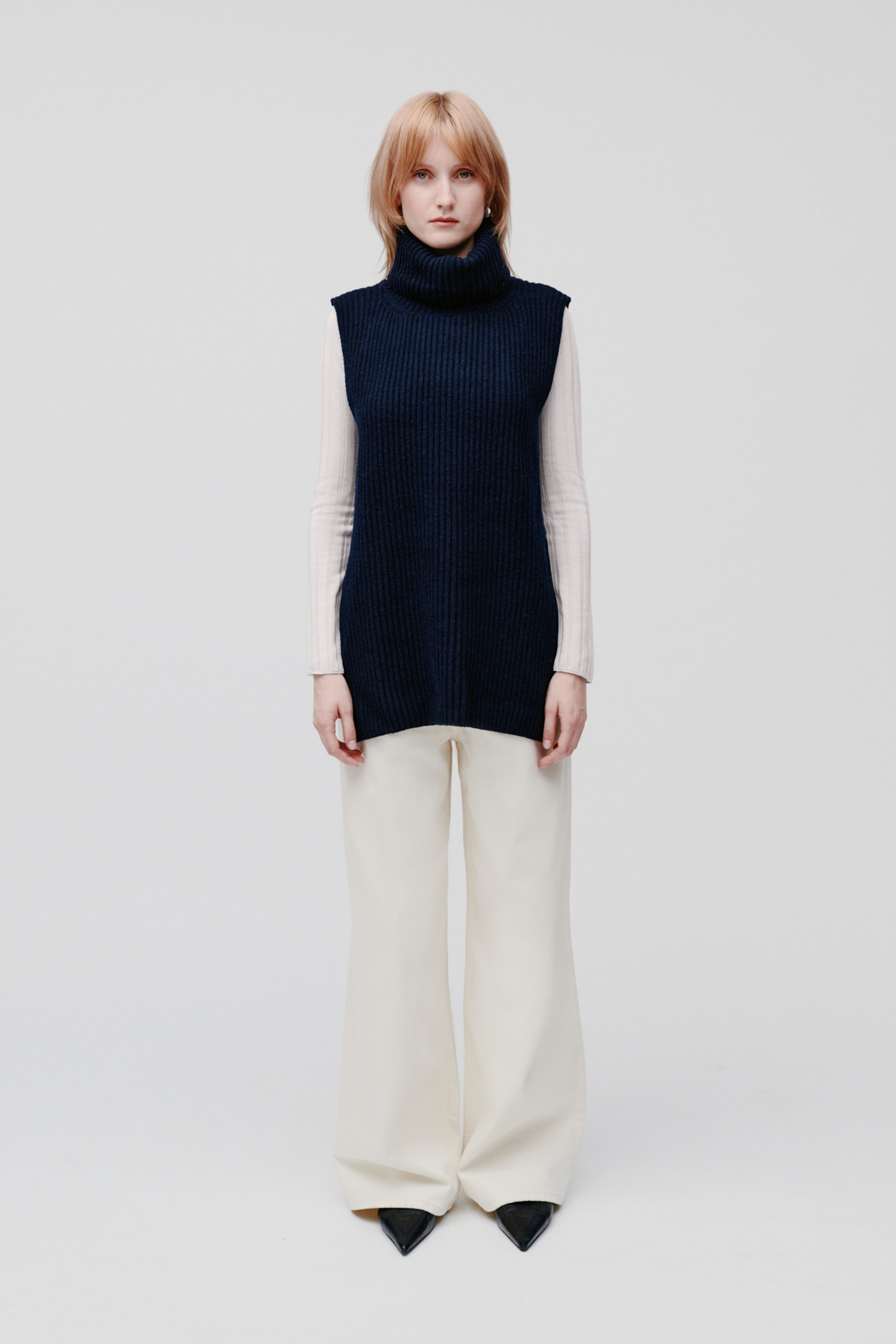 KYOMI VEST LOOKBOOK FRONT 30600508-BL900