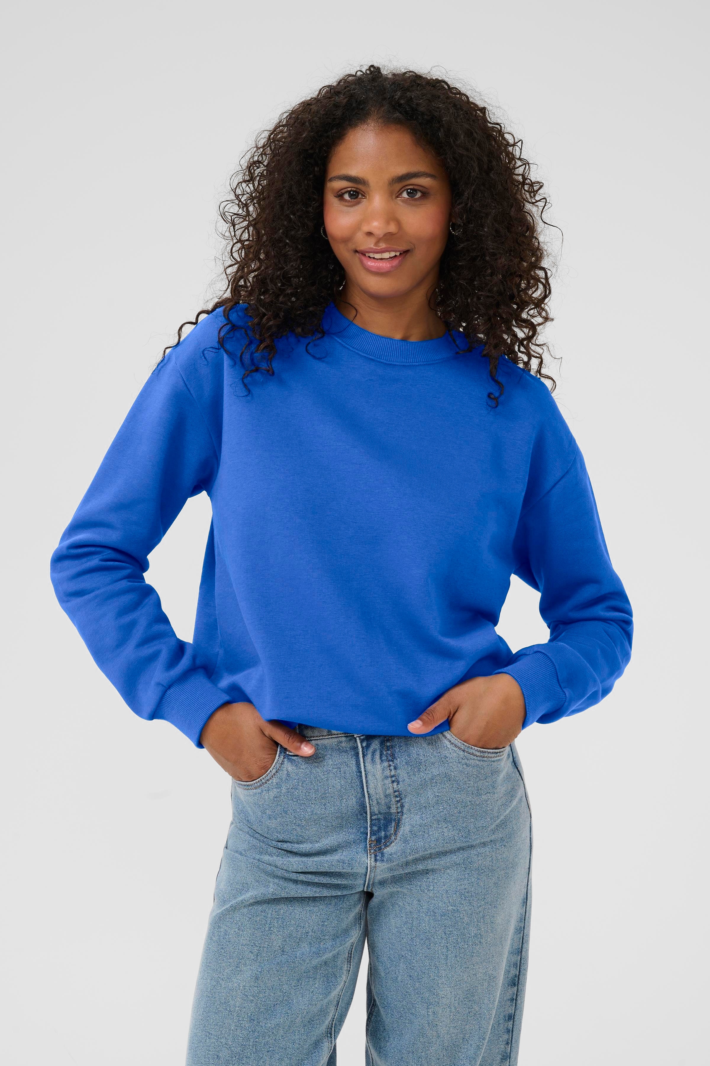 KAberta Sweatshirt LOOKBOOK FRONT 10510216-193952