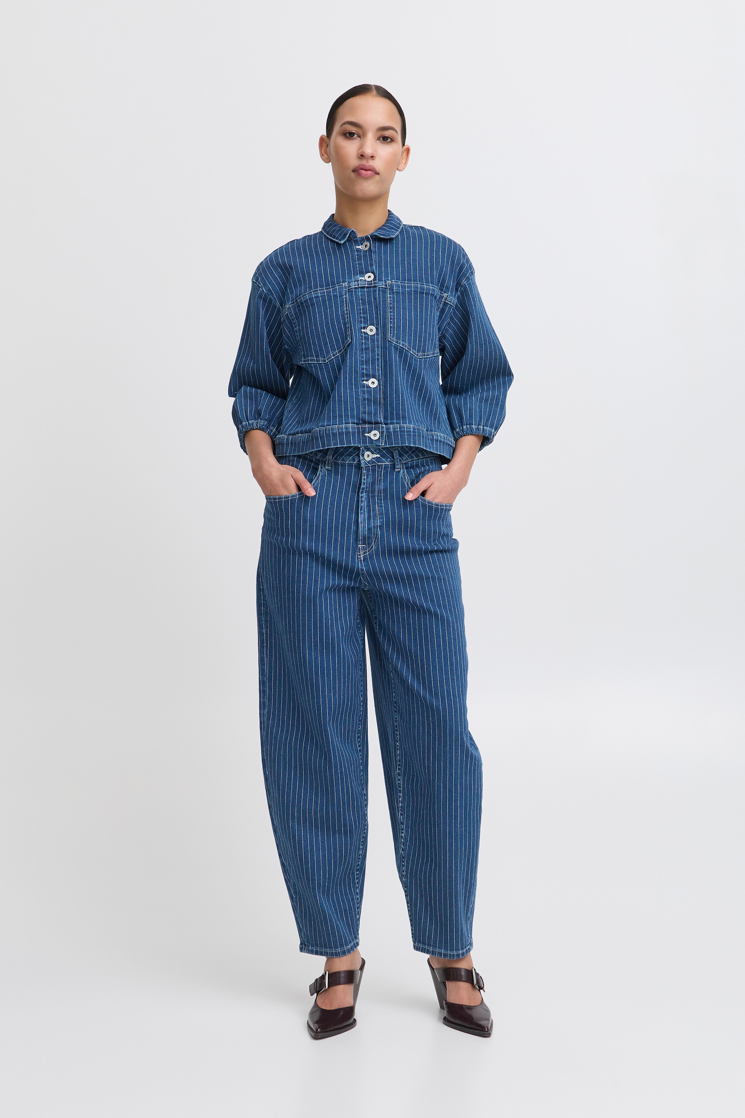 IHCILK Jeans LOOKBOOK FRONT 20123164-204620