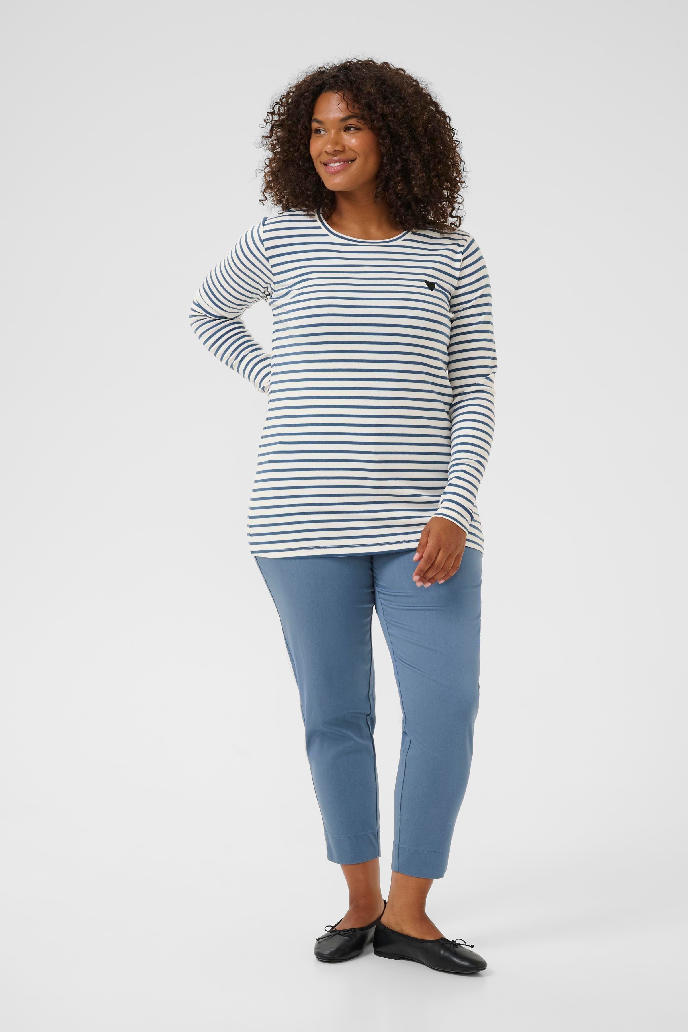 KClia T-shirt LOOKBOOK FRONT 10580179-108413