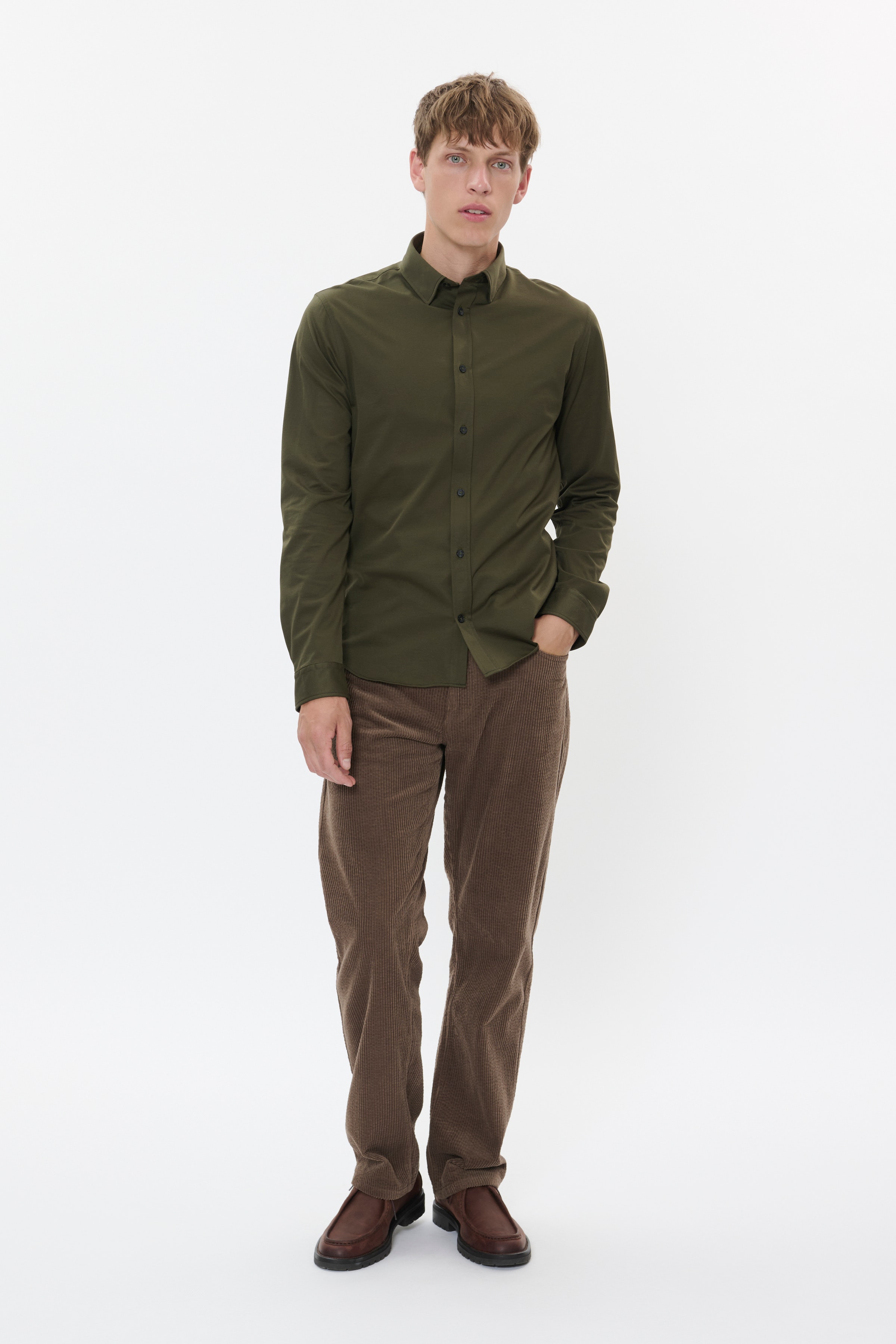 MAtrostol Skjorte LOOKBOOK FRONT 30205262-190515