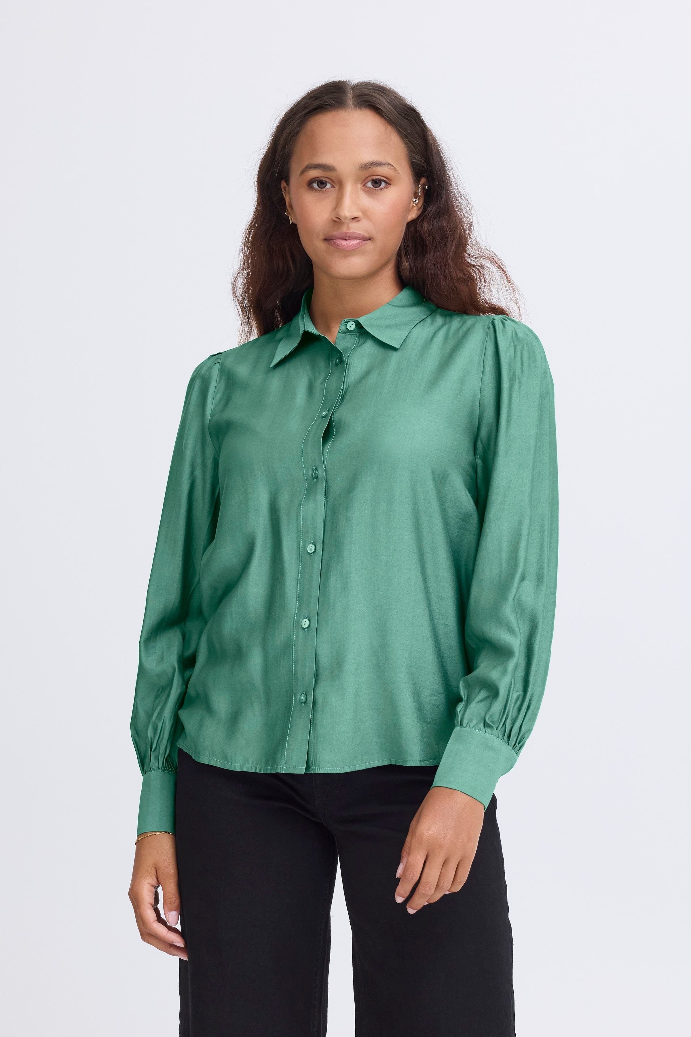 IHKARLANI Hemd LOOKBOOK FRONT 20121889-195920