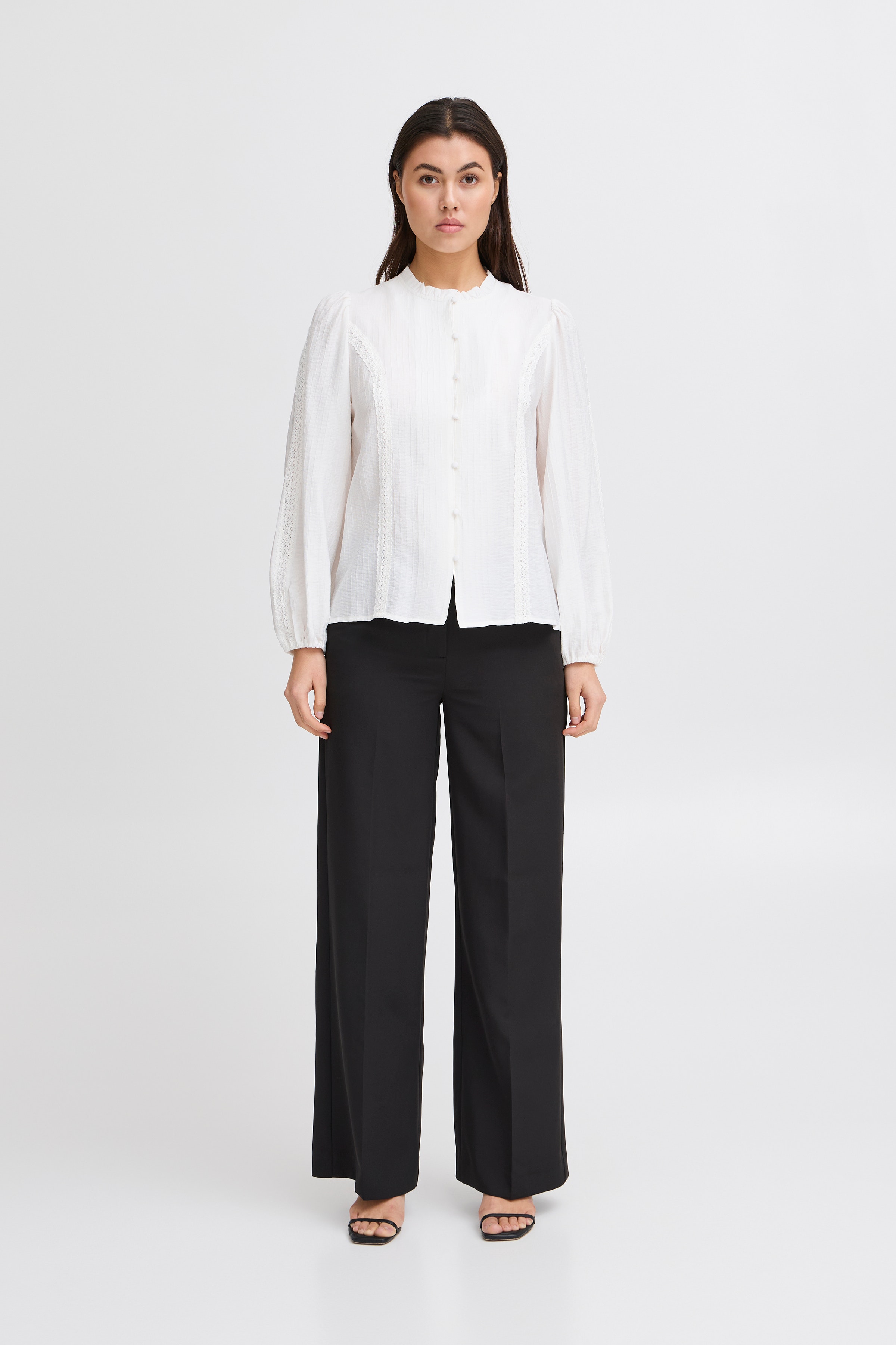 IHEVINA Skjorte LOOKBOOK FRONT 20123543-114201