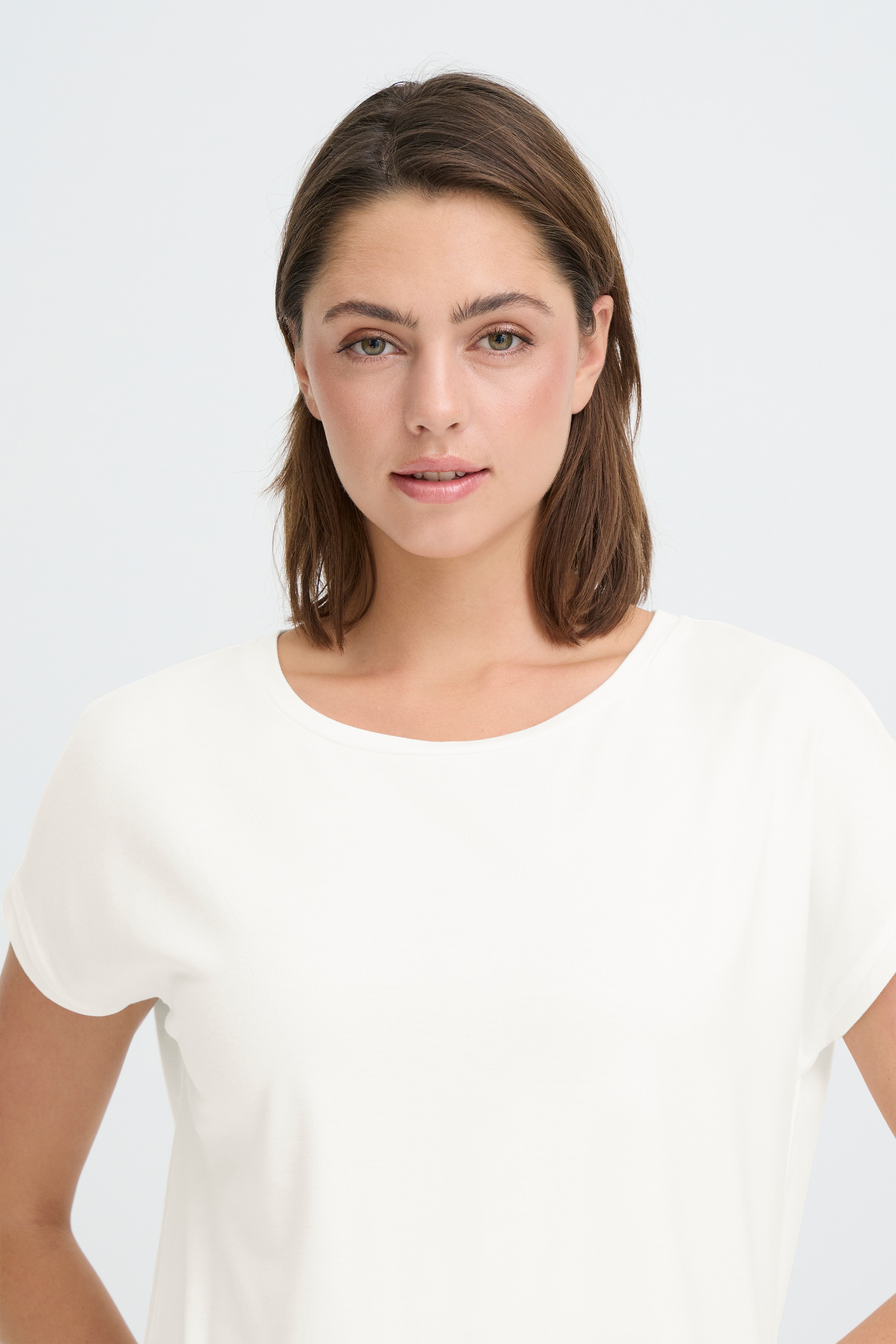 IHREBELLY T-shirt LOOKBOOK DETAIL 20125199-114201