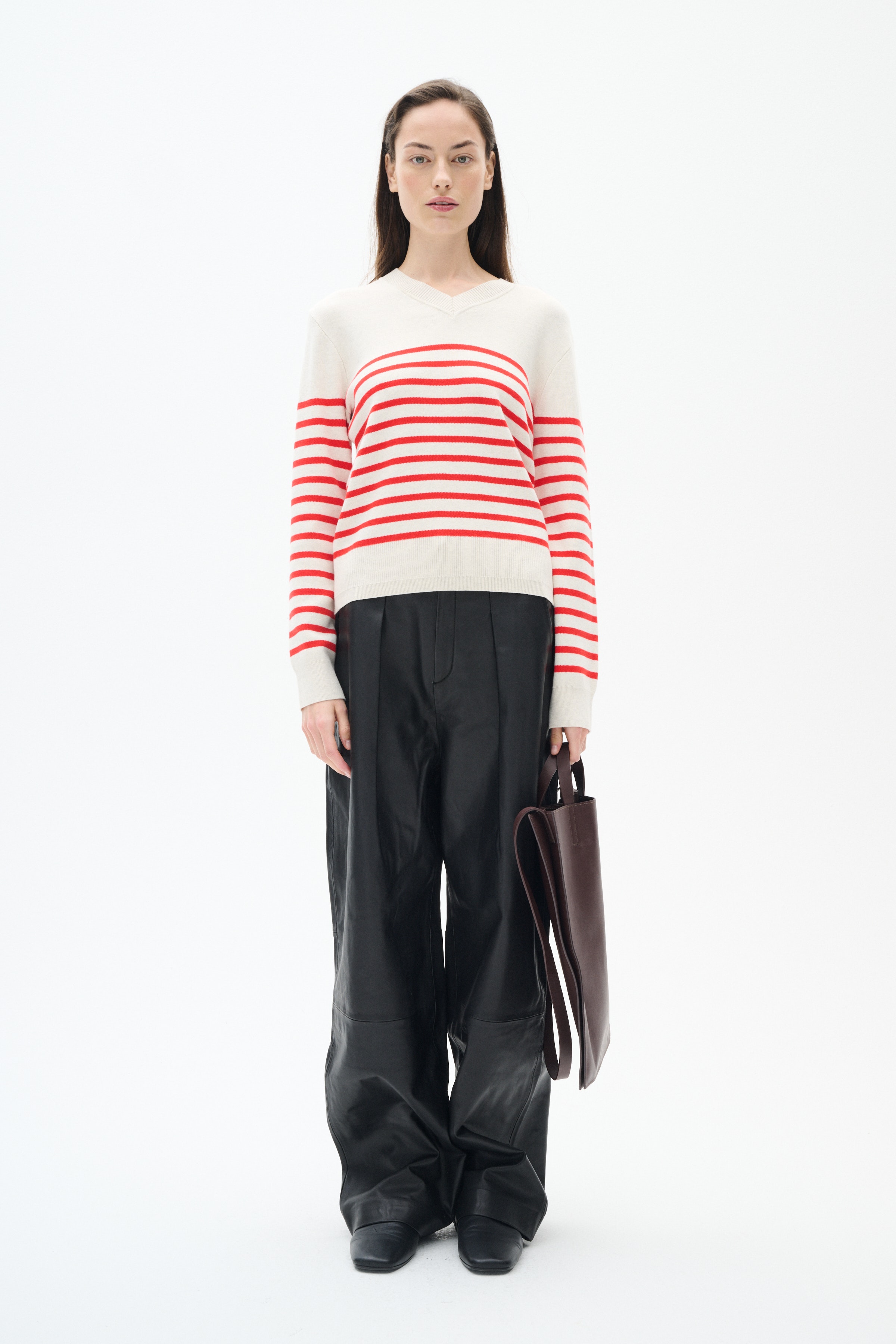 WallisIW Pullover LOOKBOOK FRONT 30110297-300008