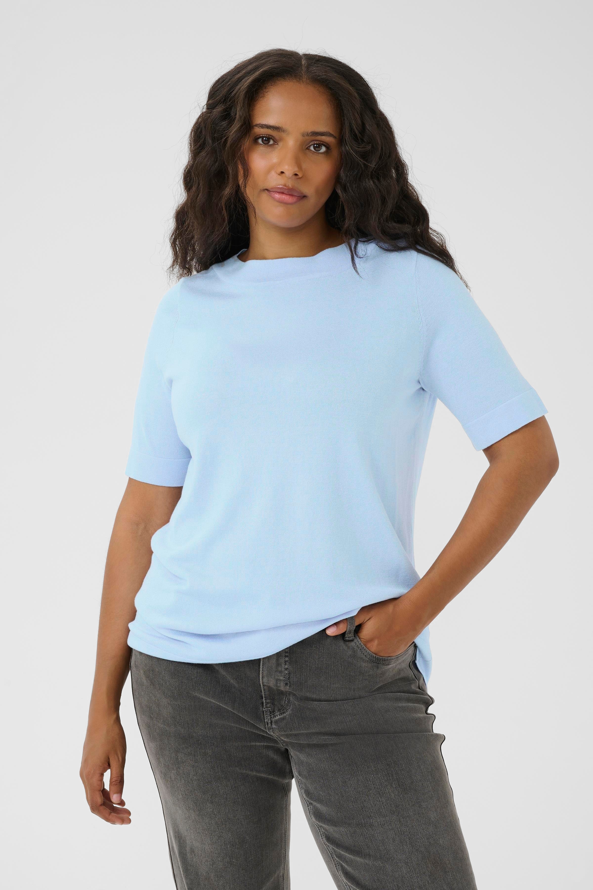 KClizzy Pullover LOOKBOOK FRONT 10583485-154031