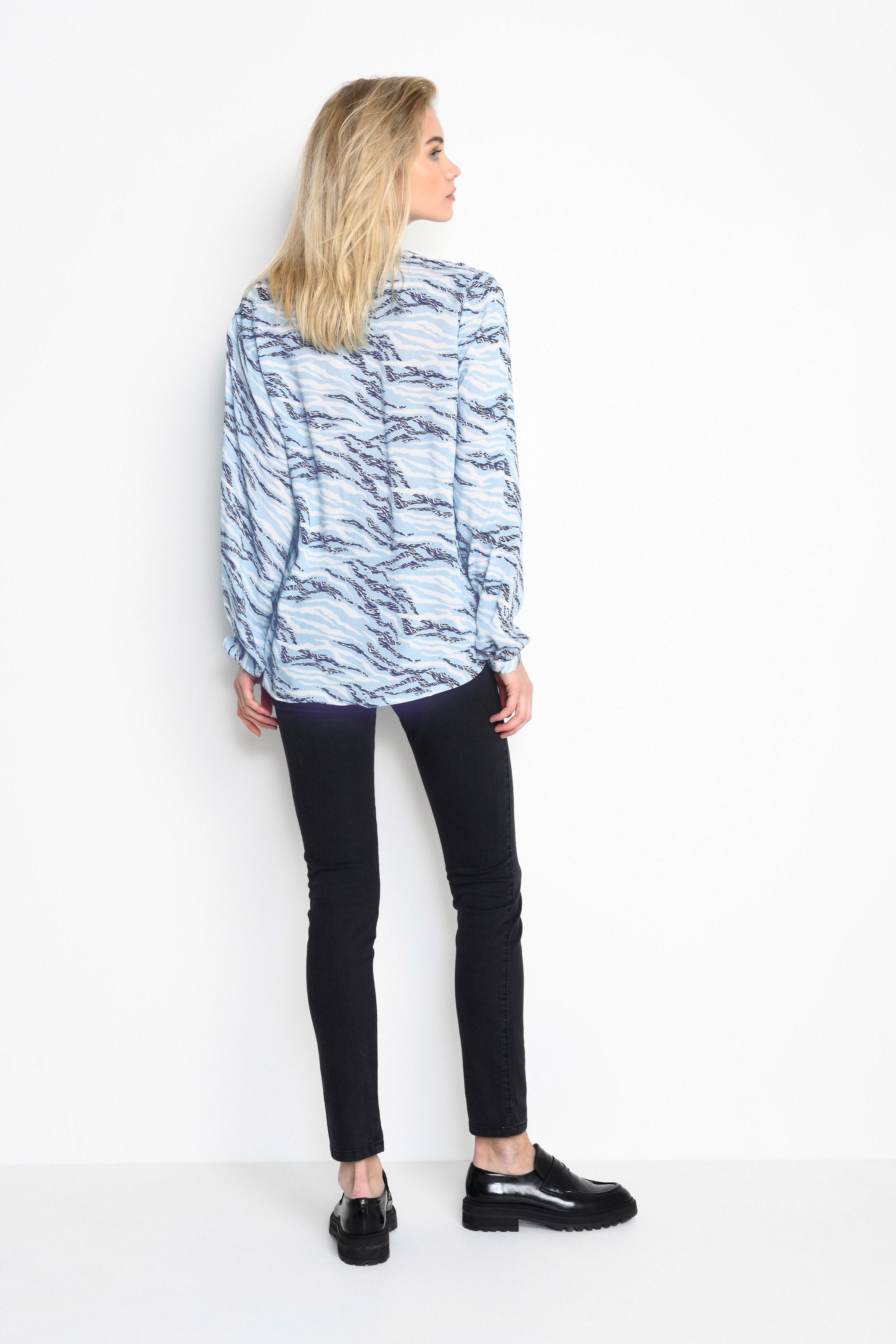KAfia Langærmet bluse LOOKBOOK BACK 10552008-103281