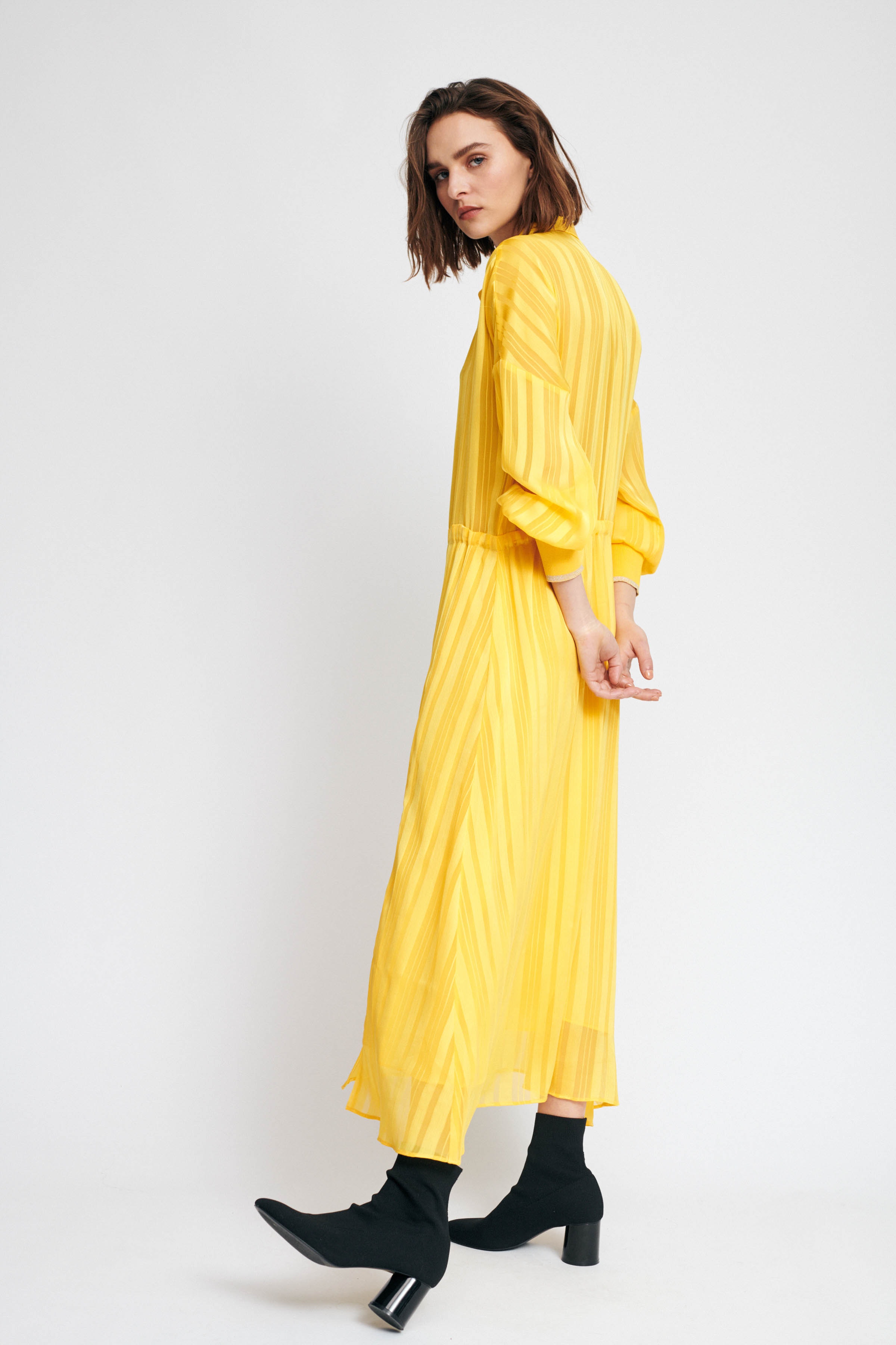 Dress LOOKBOOK FRONT 30104064-10740