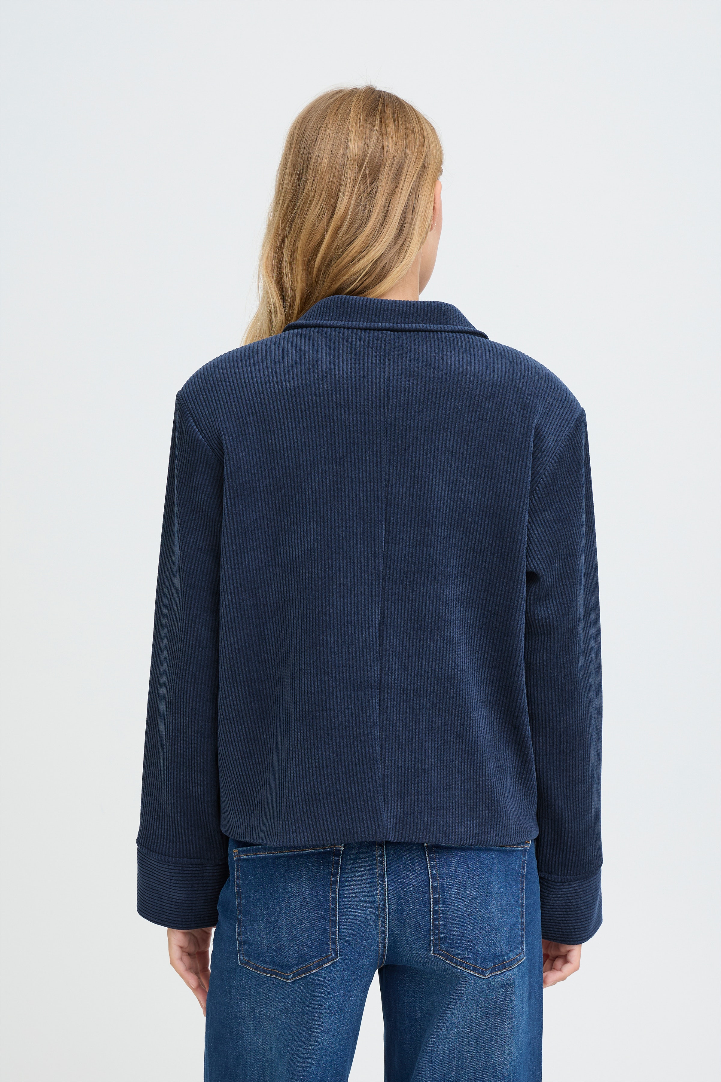 IHKATE Blazer LOOKBOOK BACK 20125229-194010