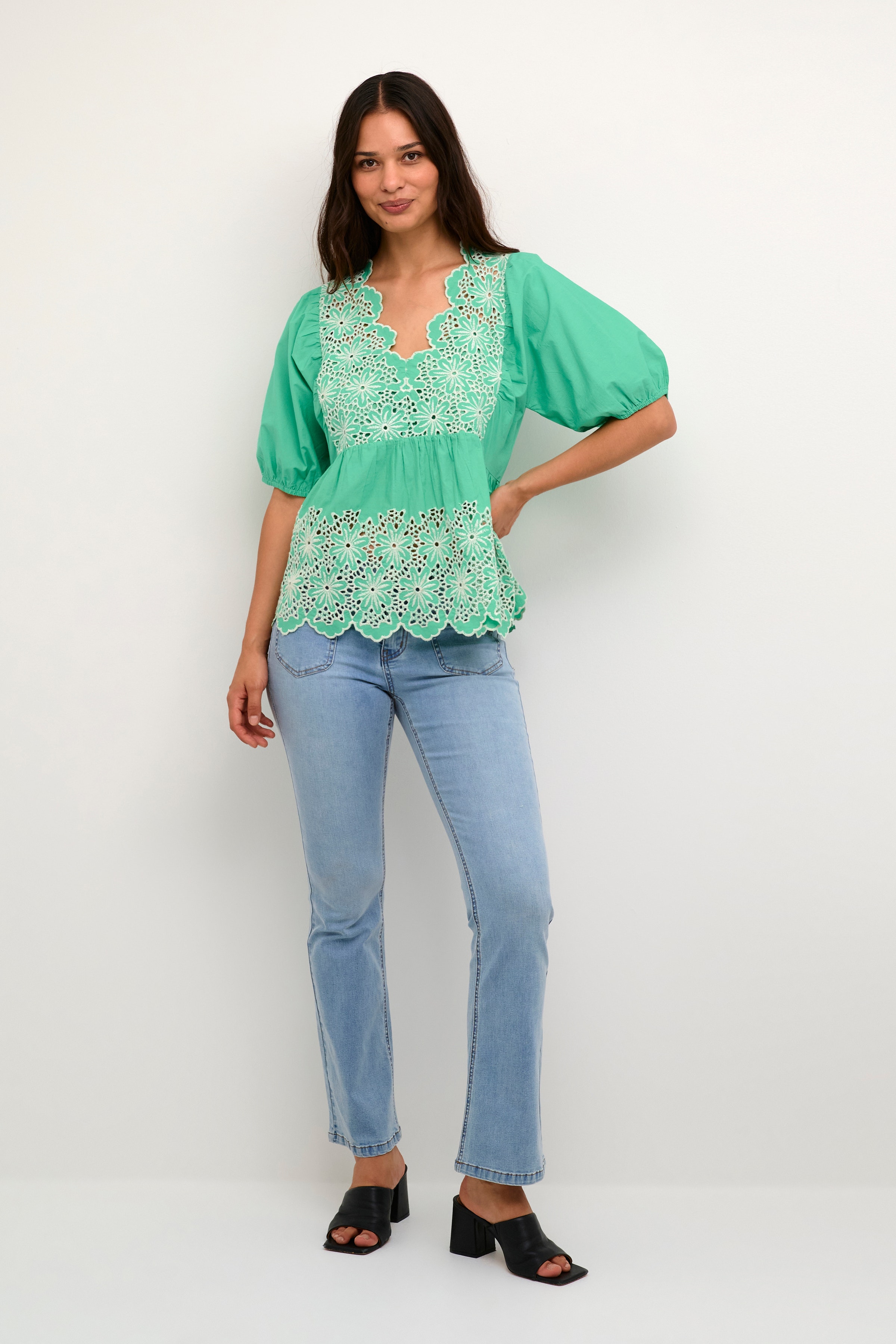 CUvalda Blouse with embroidery LOOKBOOK FRONT 50109592-105947