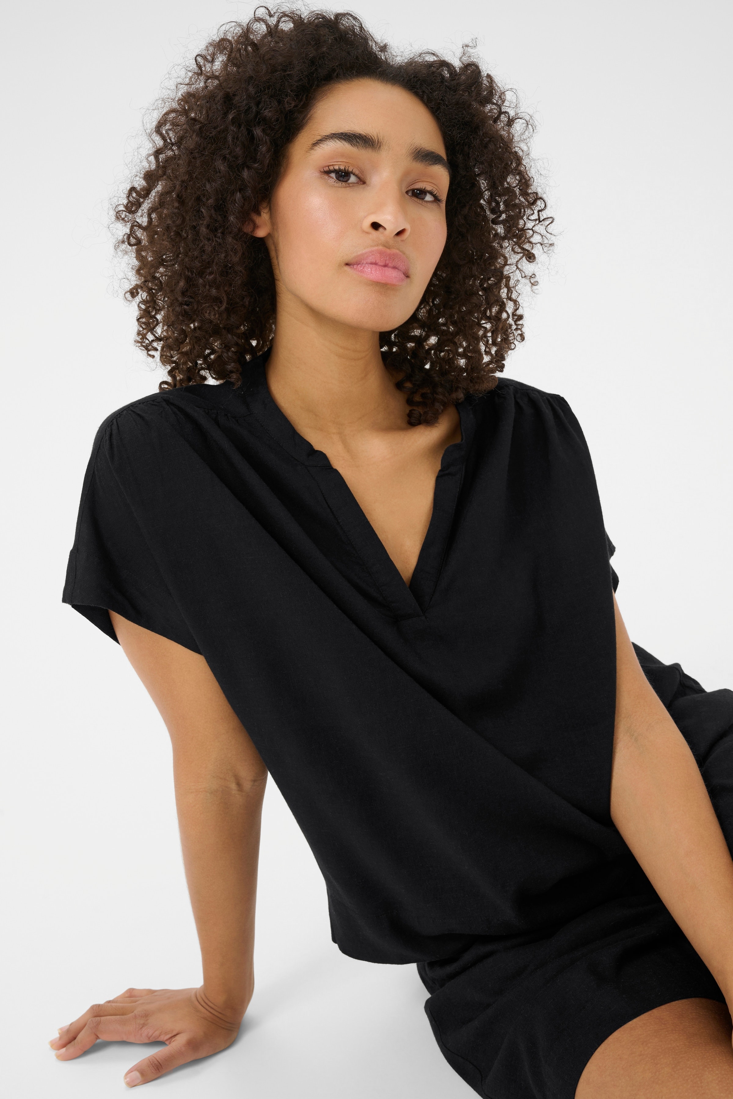 KAmilia Lin Top LOOKBOOK DETAIL 10509670-100121