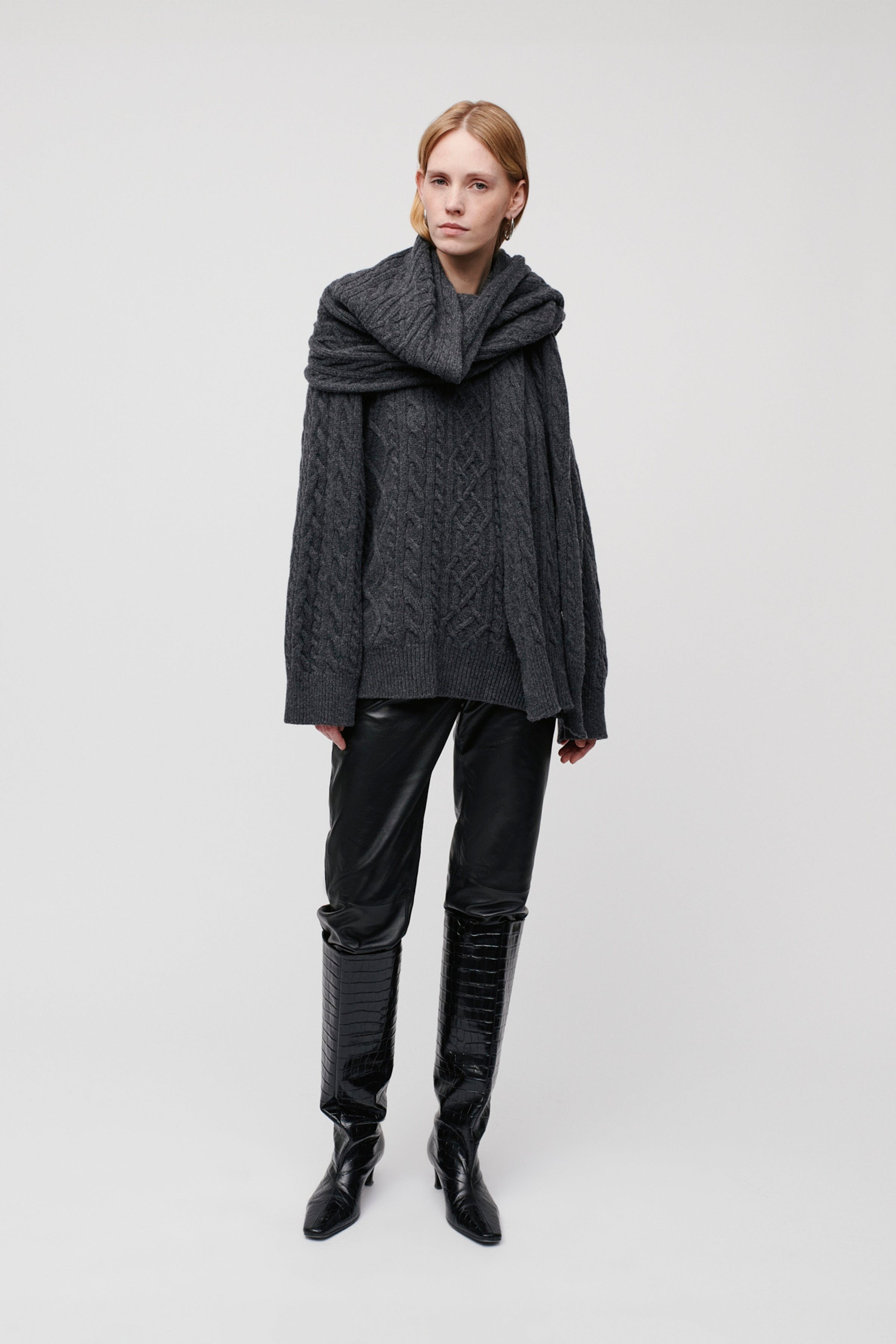 AMELIA Skjerf LOOKBOOK FRONT 30600430-GY949