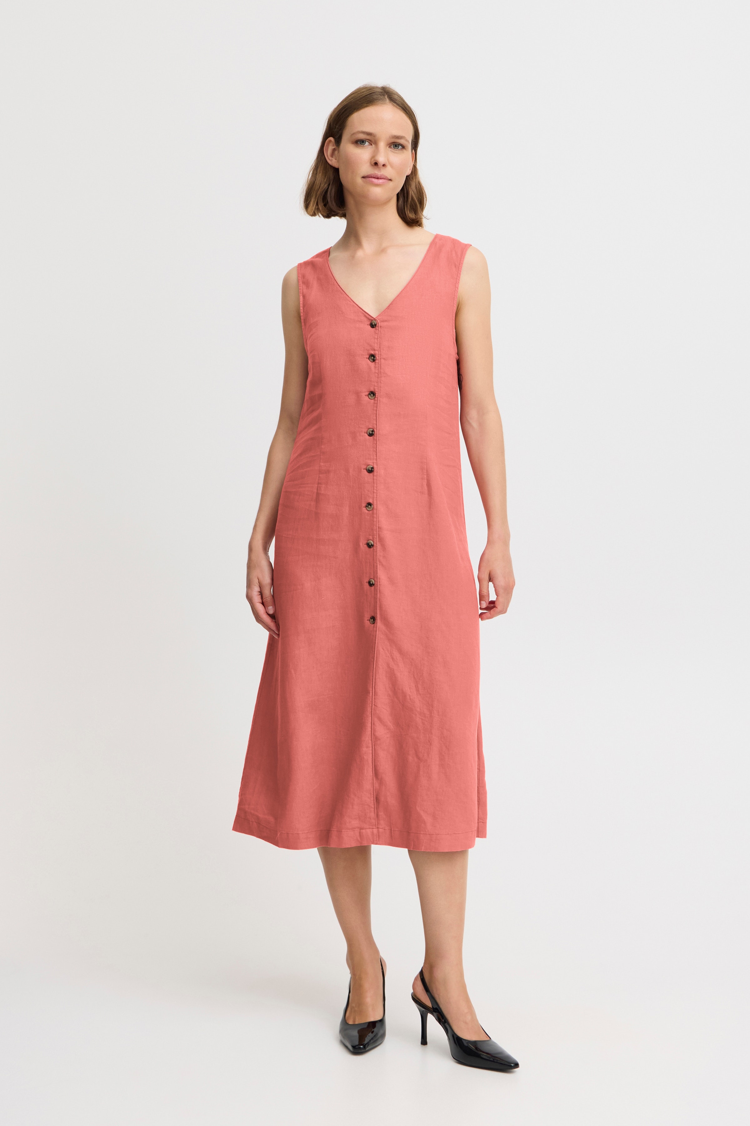 BYFALAKKA Dress LOOKBOOK FRONT 20816615-181436