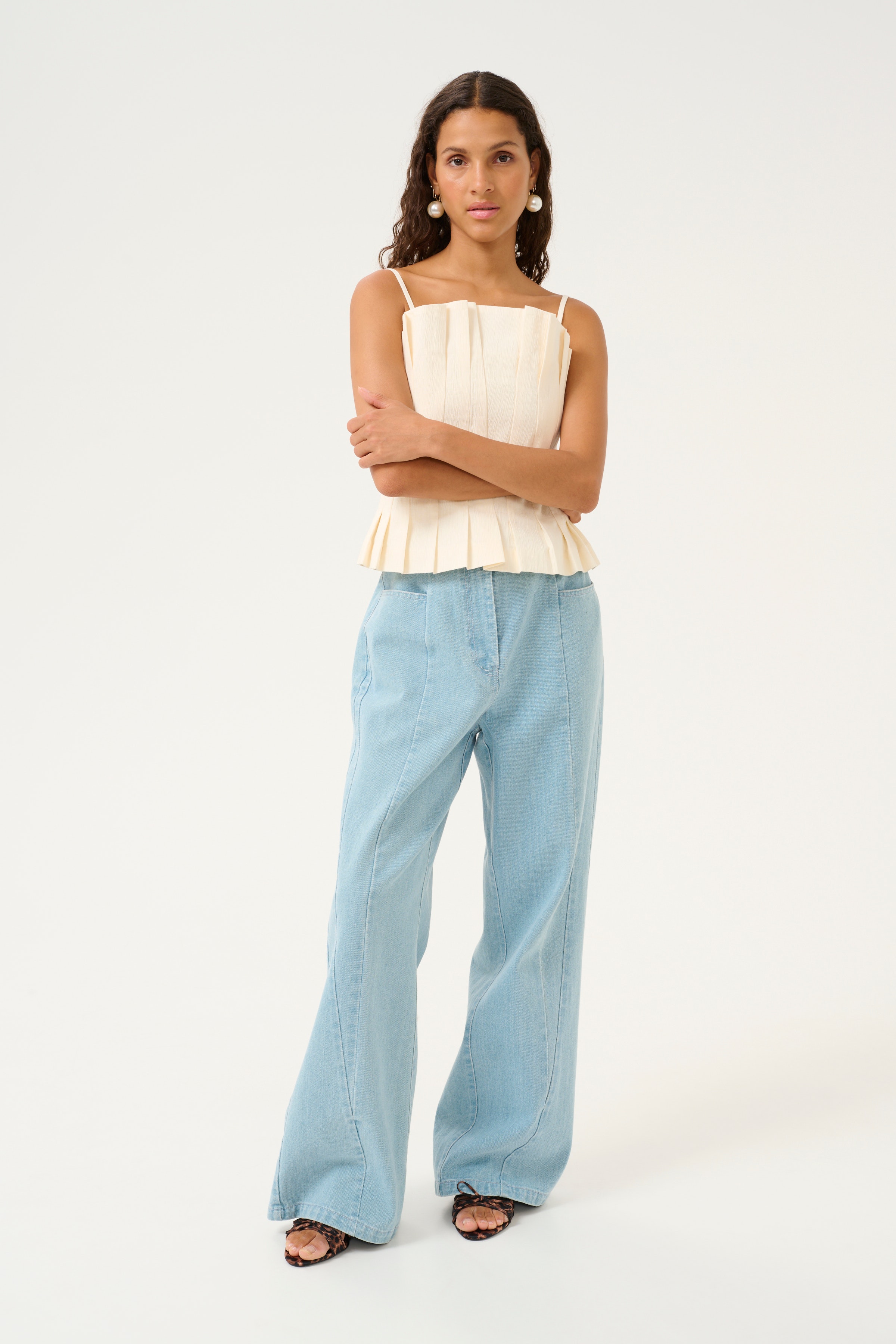 KBVipper Jeans LOOKBOOK FRONT 10105477-100129