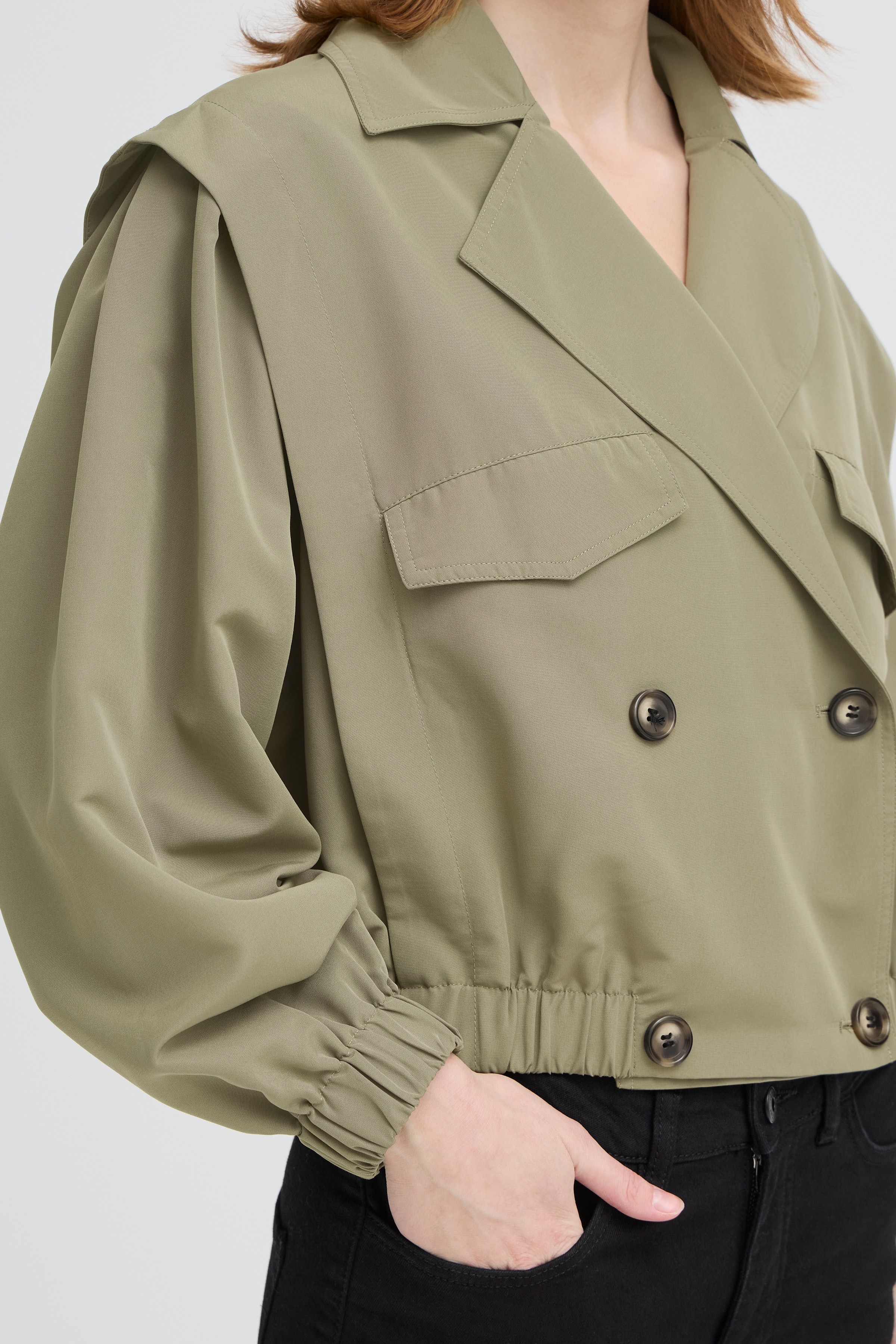 IHGEZAVO Outerwear LOOKBOOK DETAIL 20124730-180312