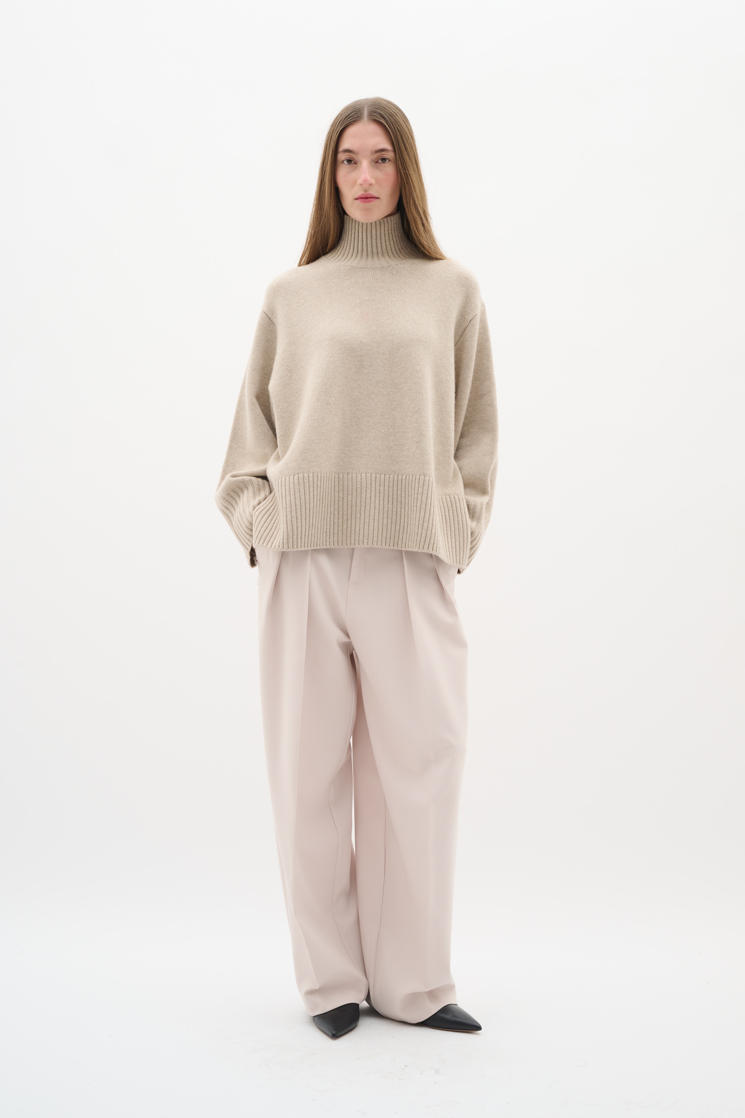 GeaIW Pullover LOOKBOOK FRONT 30111019-1304031