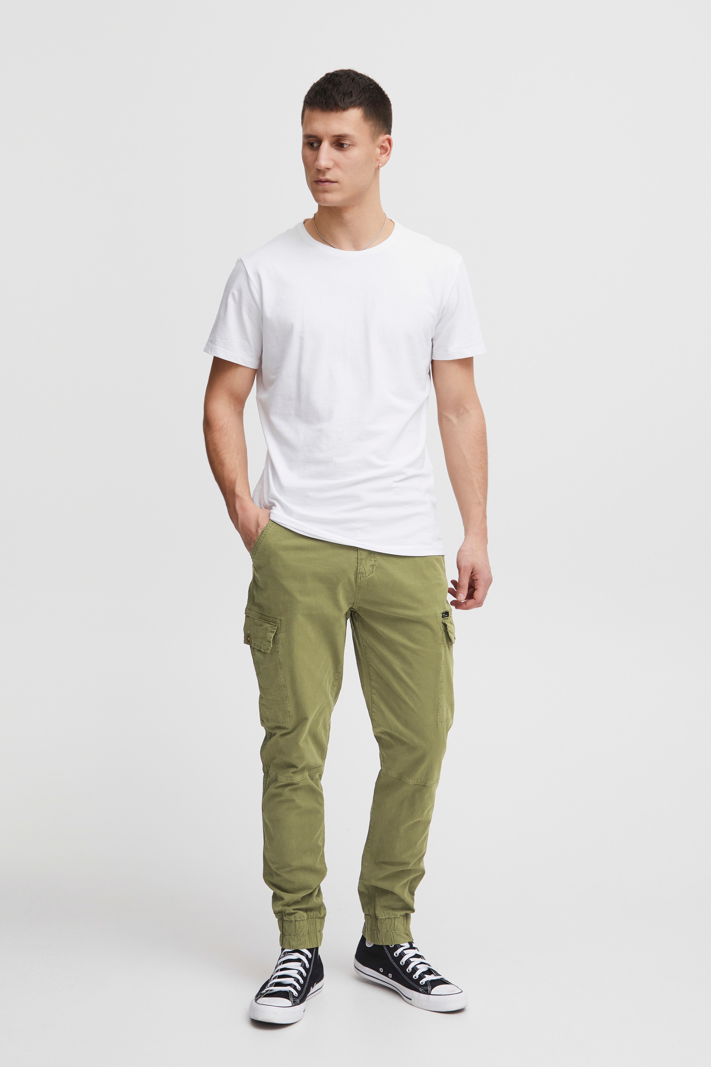 Casual pants LOOKBOOK FRONT 20710465-77238