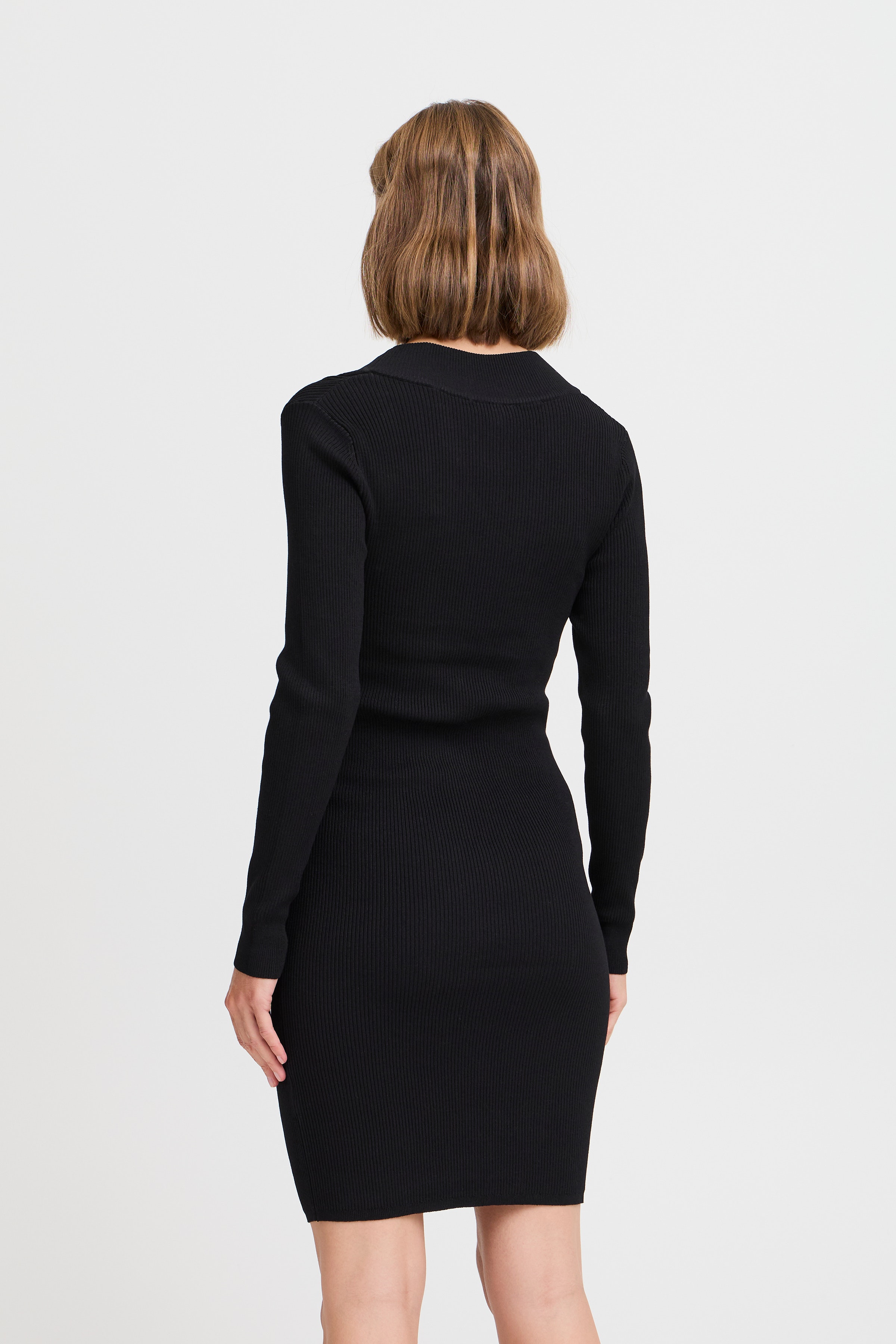 BYMMORLA Kleid LOOKBOOK BACK 20815297-200451