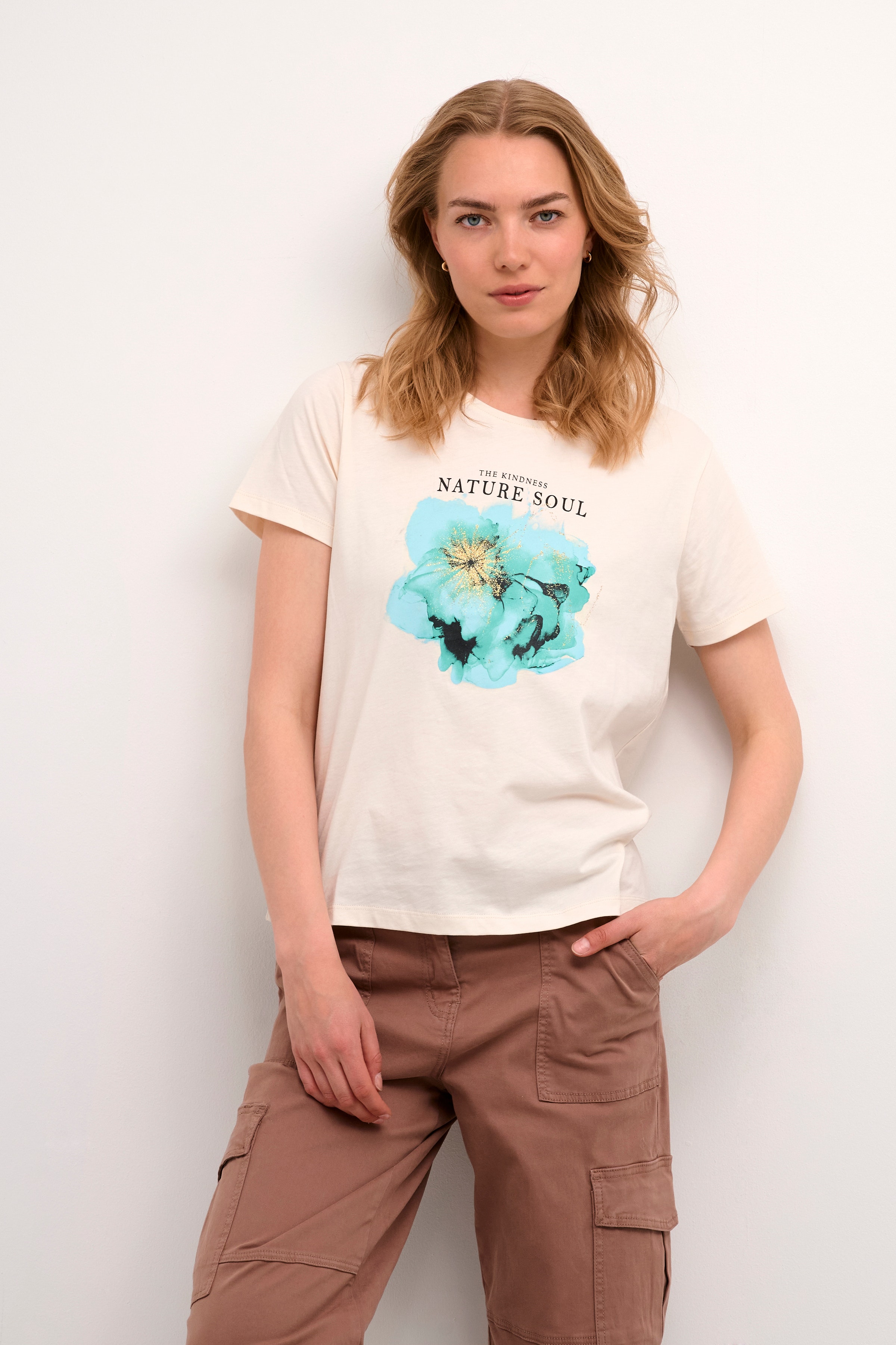 CRWinnie T-shirt LOOKBOOK FRONT 10612214-120601