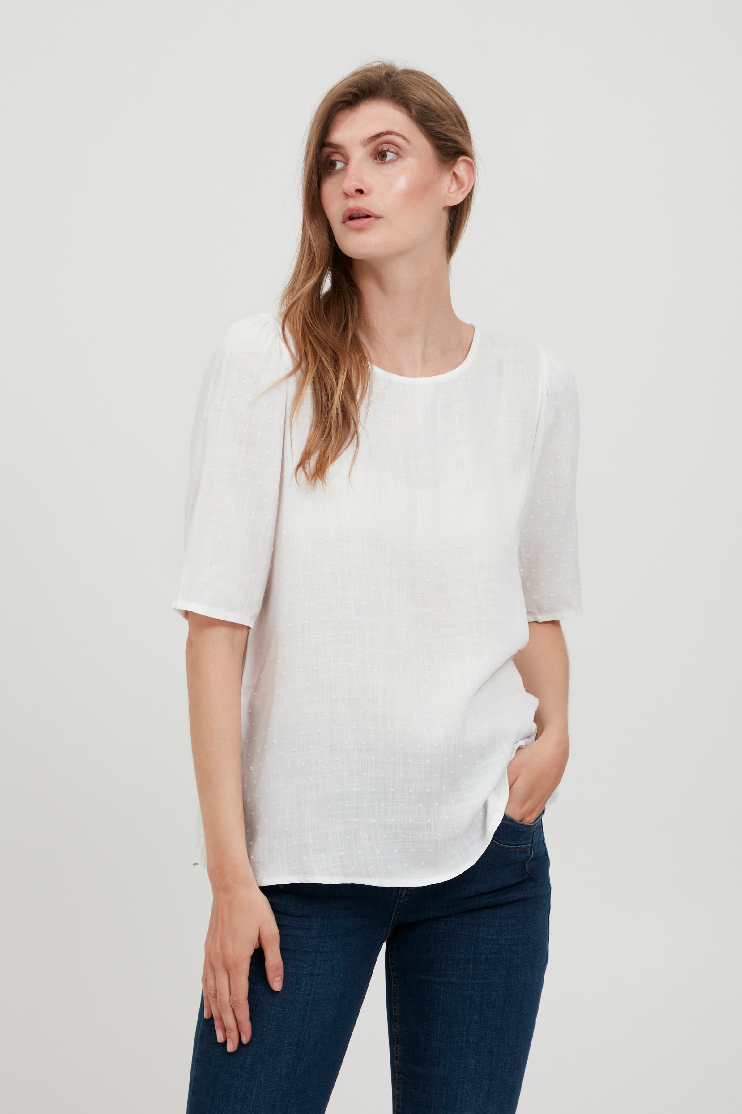 Kortærmet bluse LOOKBOOK FRONT 20609829-110602