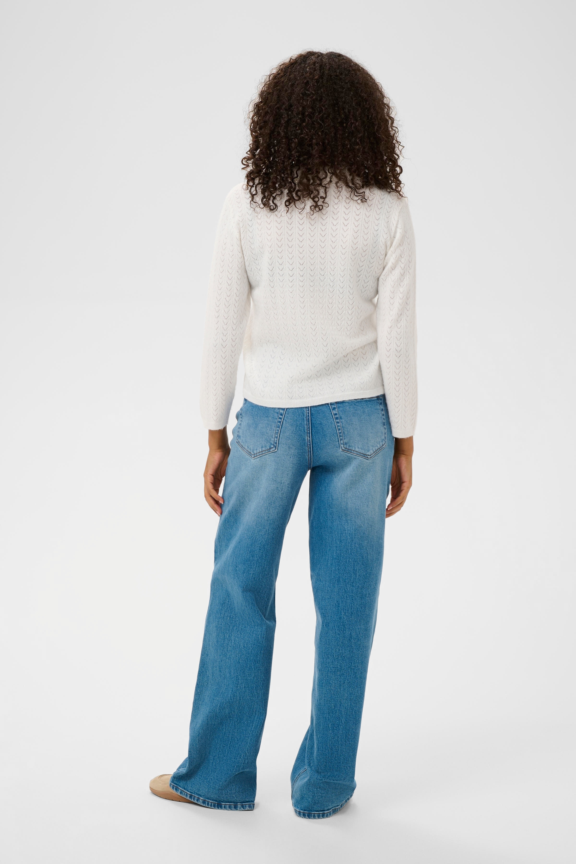 KAmera Pullover LOOKBOOK BACK 10511134-110602