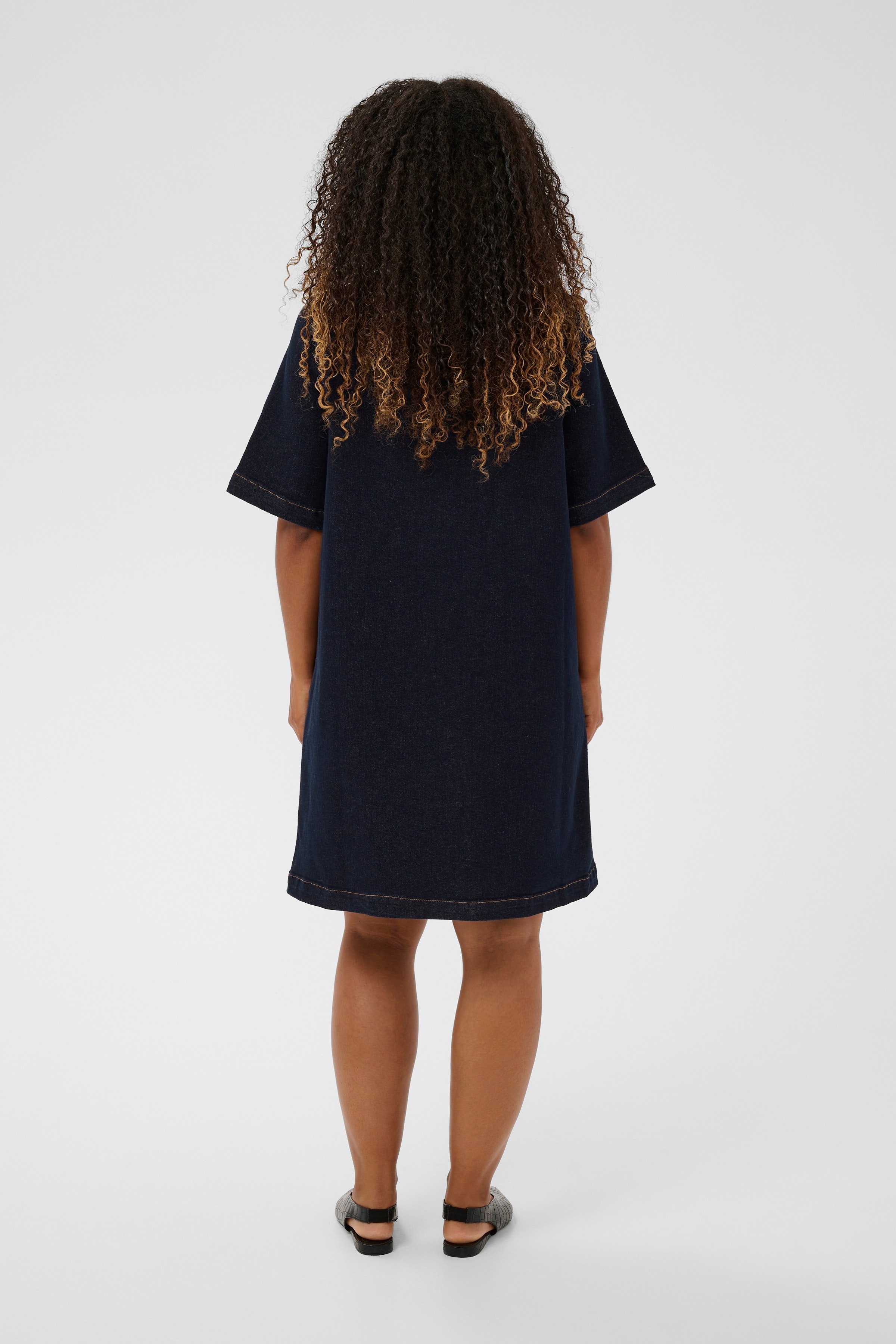 CRDenaya Jurk LOOKBOOK BACK 10615366-100114