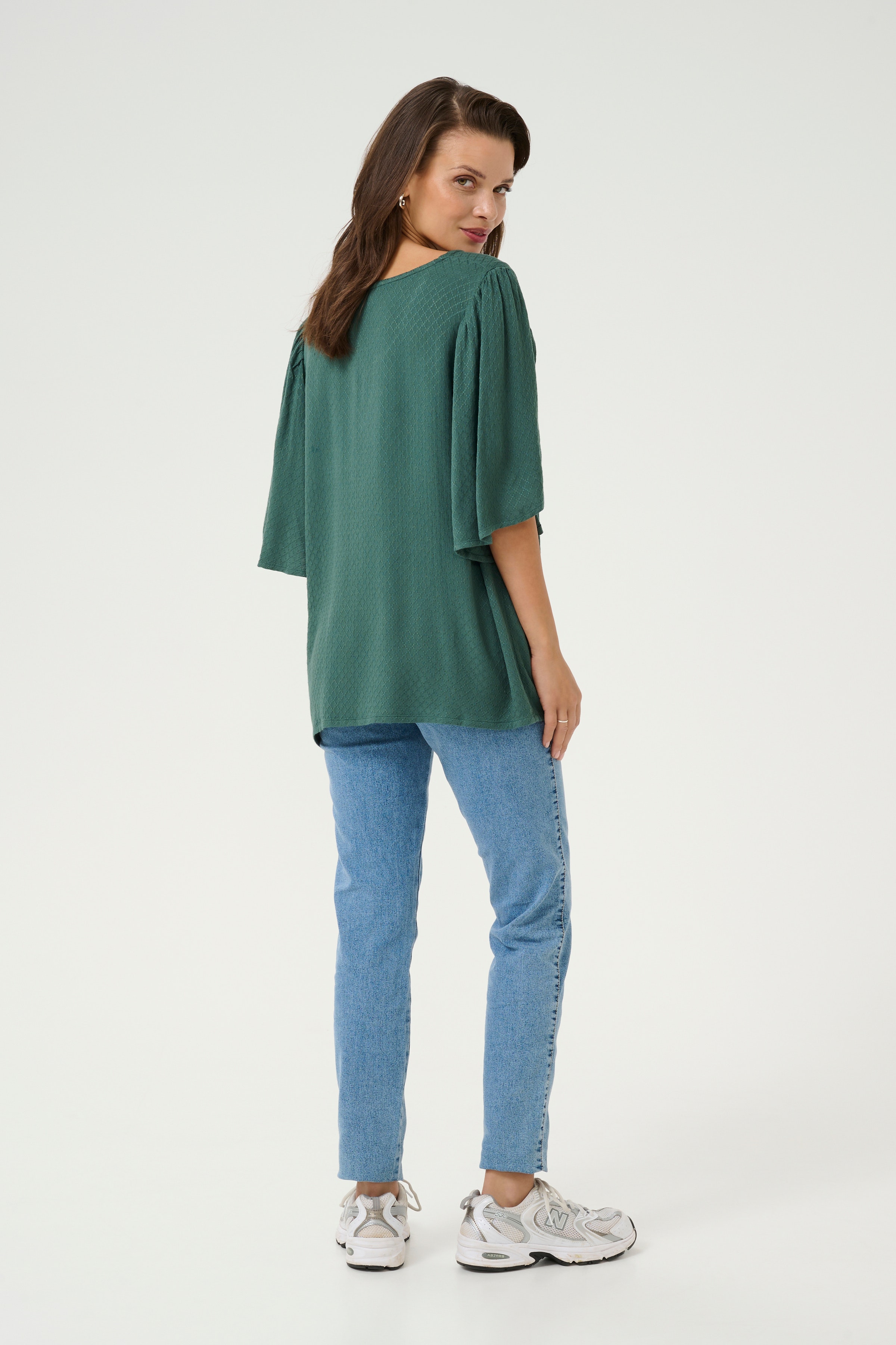 KAmona Blouse LOOKBOOK BACK 10510028-185913