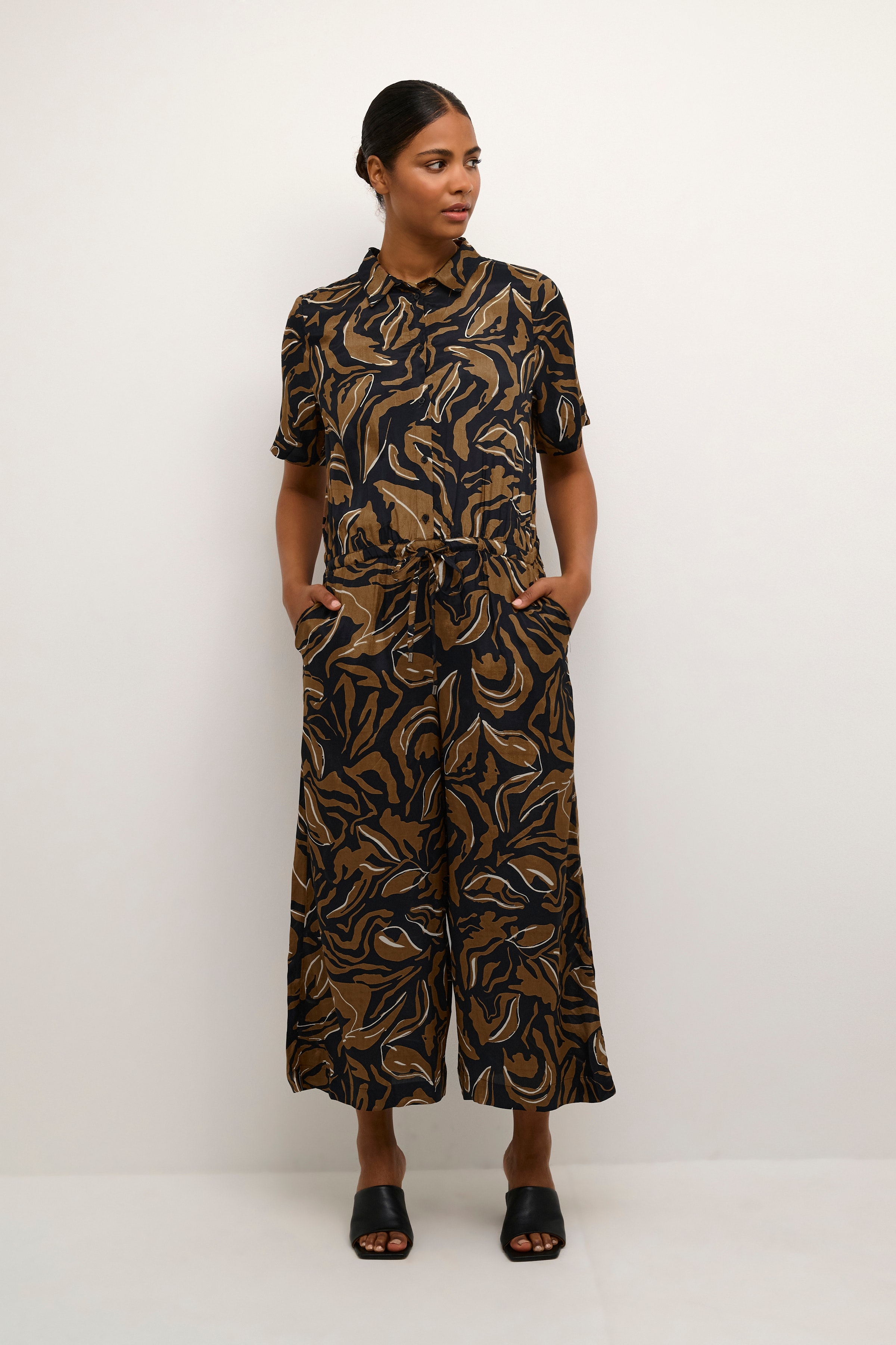 KAdorita Jumpsuit LOOKBOOK FRONT 10507717-104470