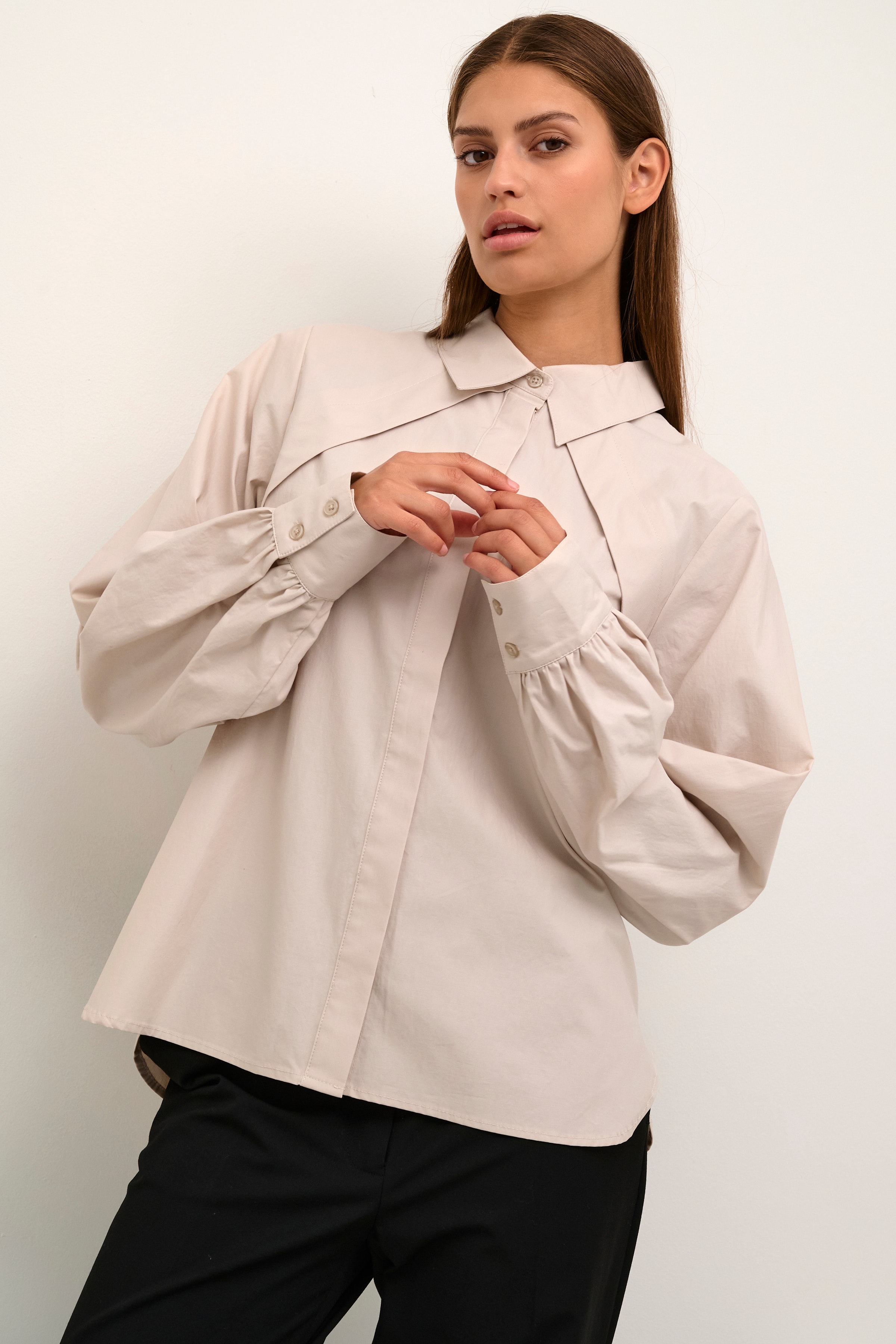 MadelaineKB Shirt LOOKBOOK DETAIL 10104773-141106