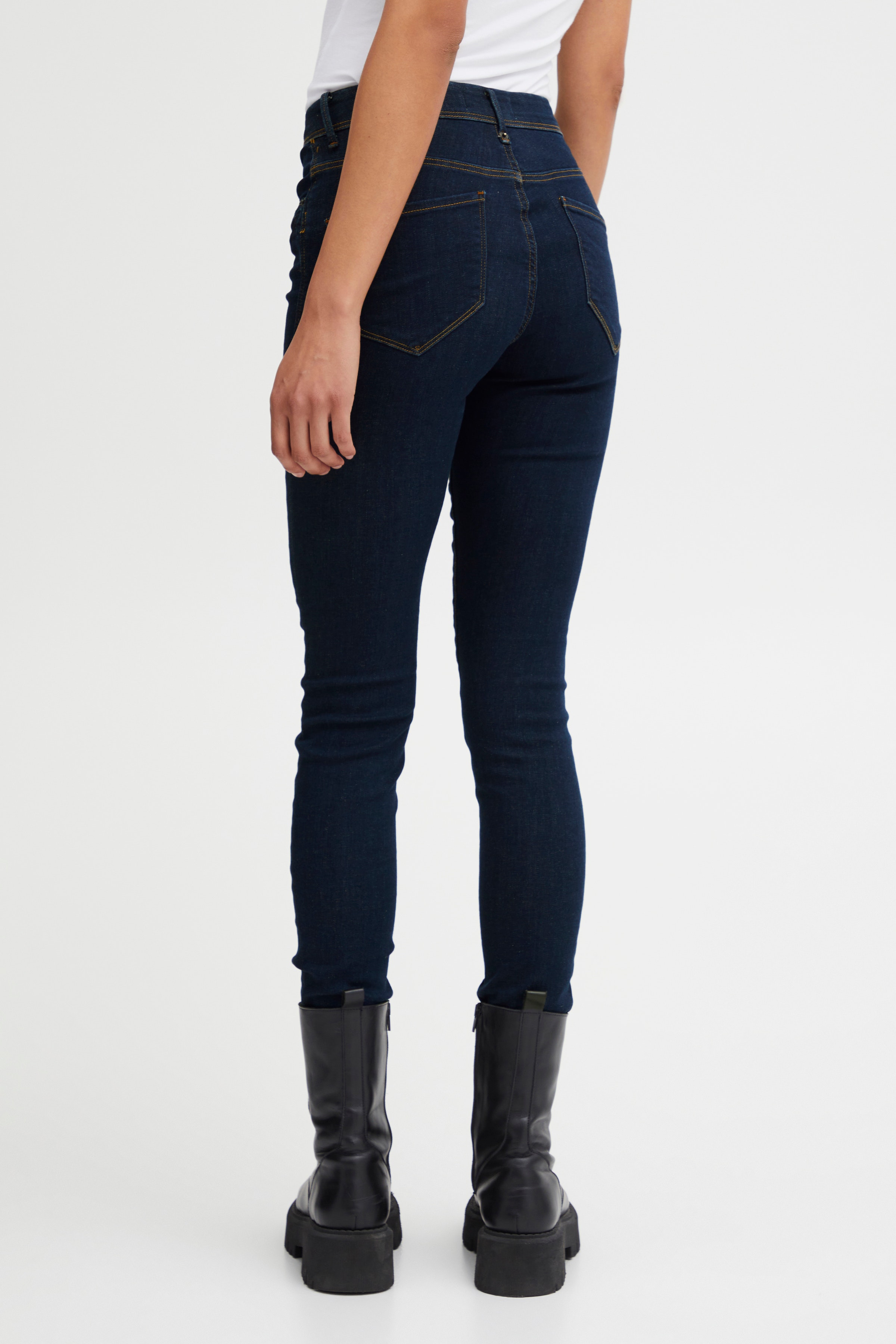 IHERIN Jeans LOOKBOOK FRONT 102036-19038