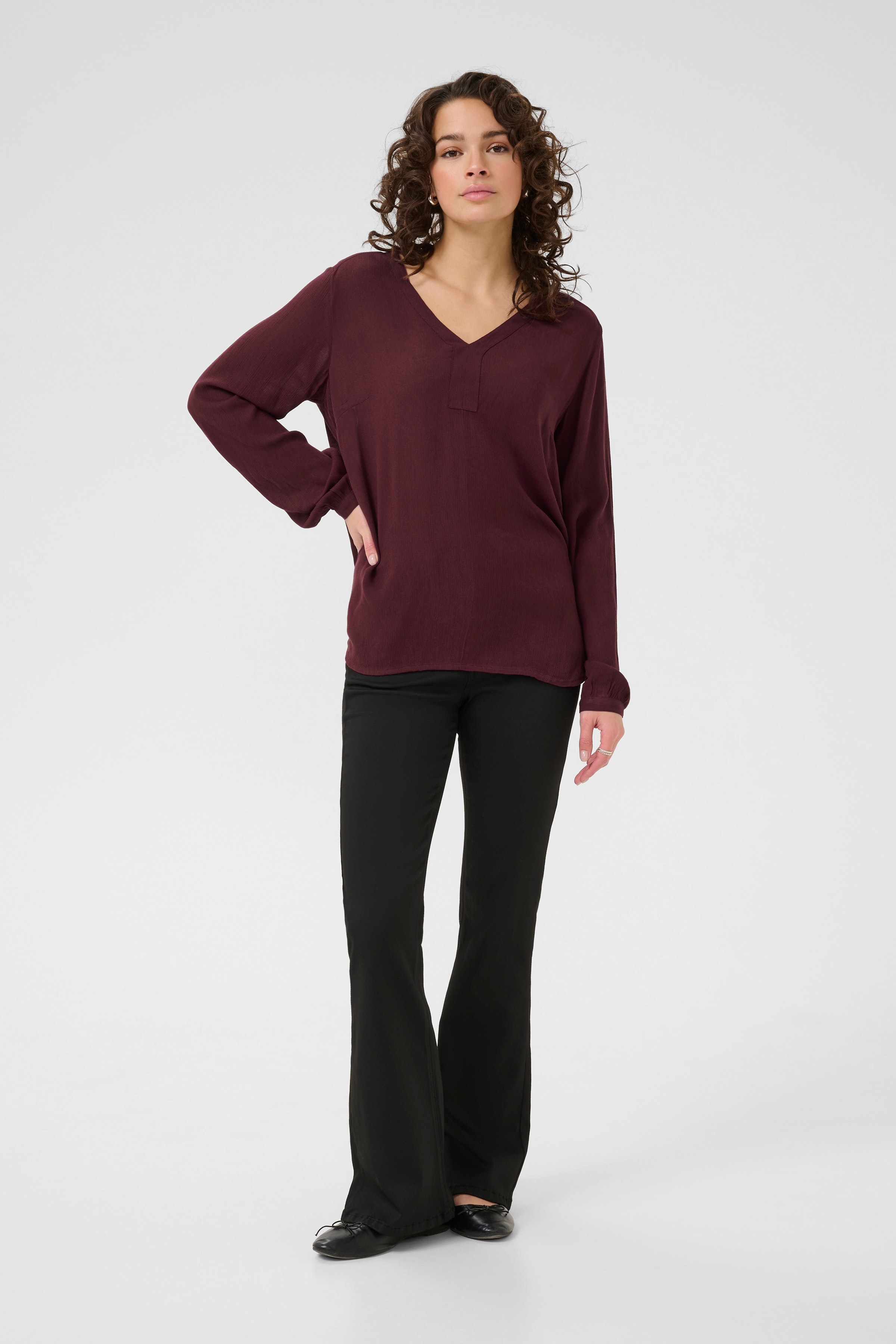 KAamber Blus LOOKBOOK FRONT 501032-191528