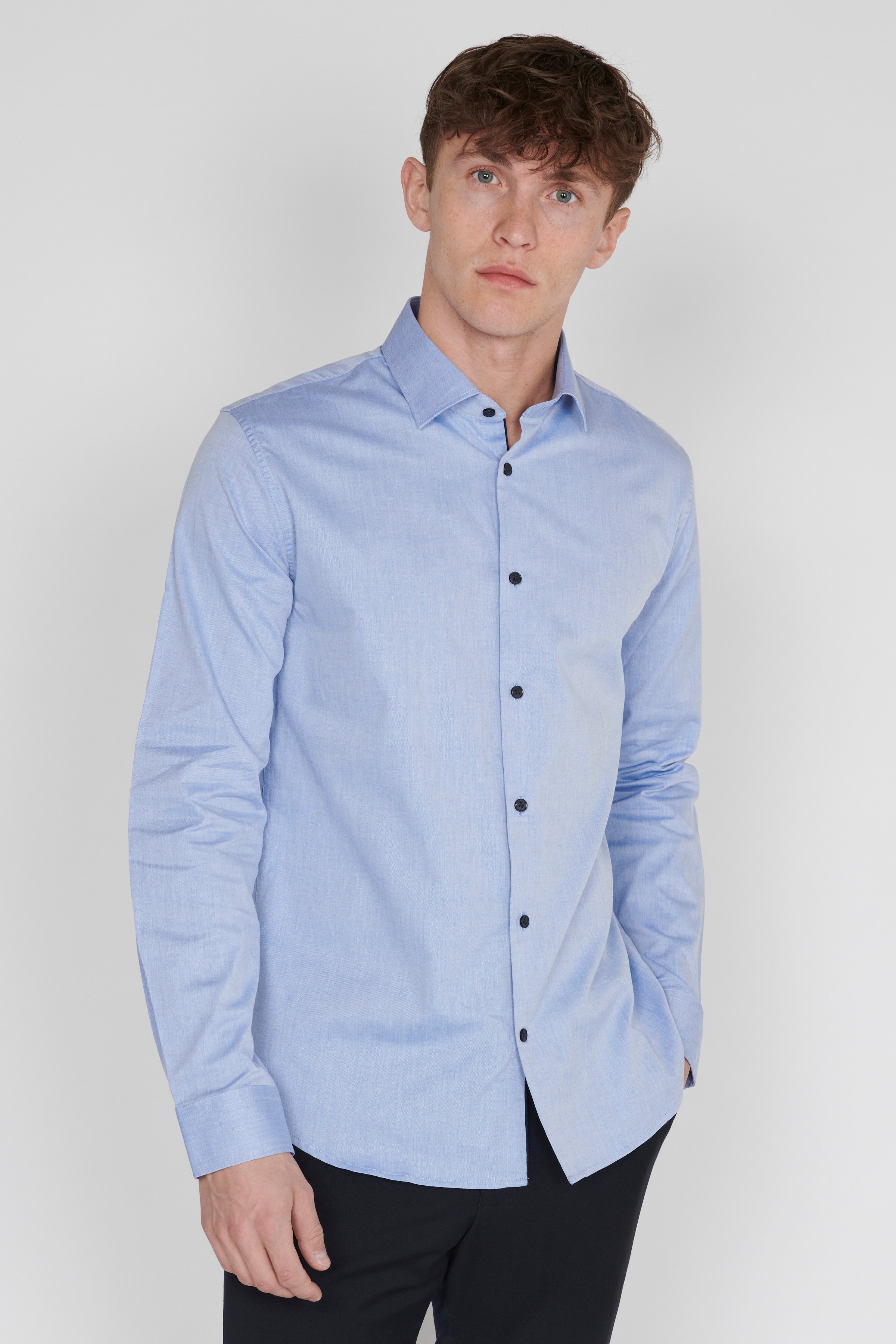 MAtrostol Skjorte LOOKBOOK FRONT 30206960-154030