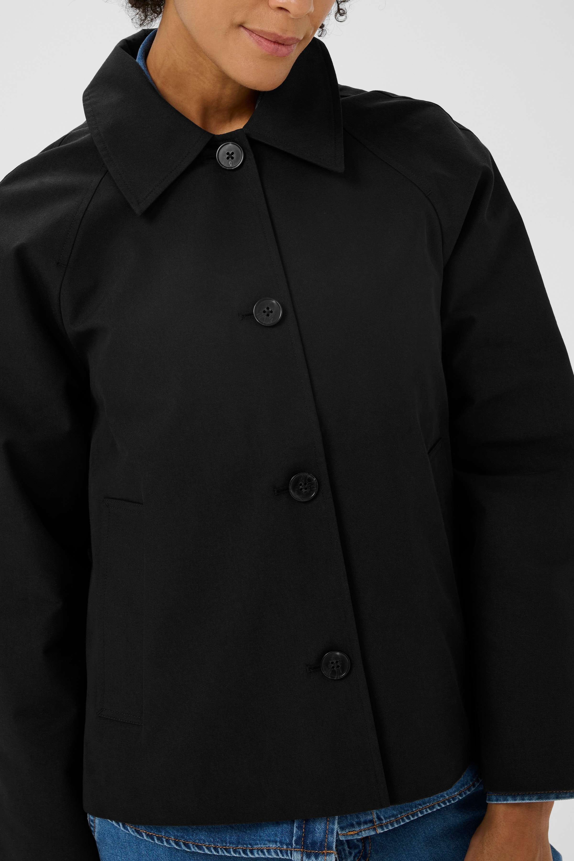 AlinnaPW Outerwear LOOKBOOK DETAIL 30310600-194008