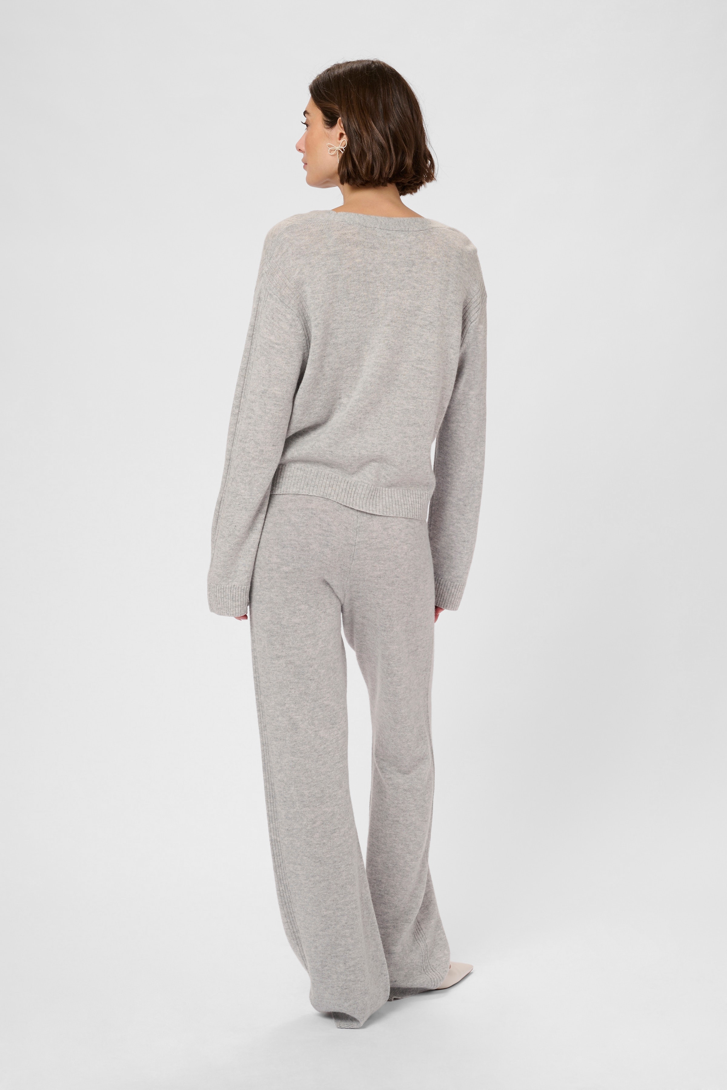 Hose aus Wolle und Kaschmir LOOKBOOK BACK 50112338-500170