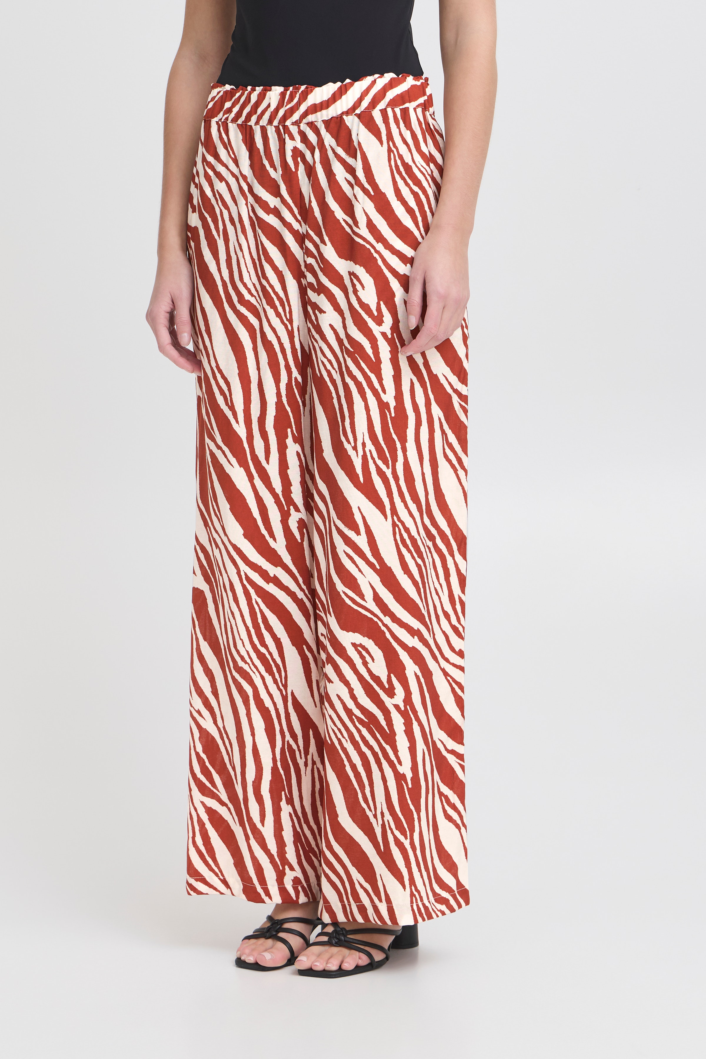 IHYARDEEN Bukser LOOKBOOK FRONT 20123380-204603