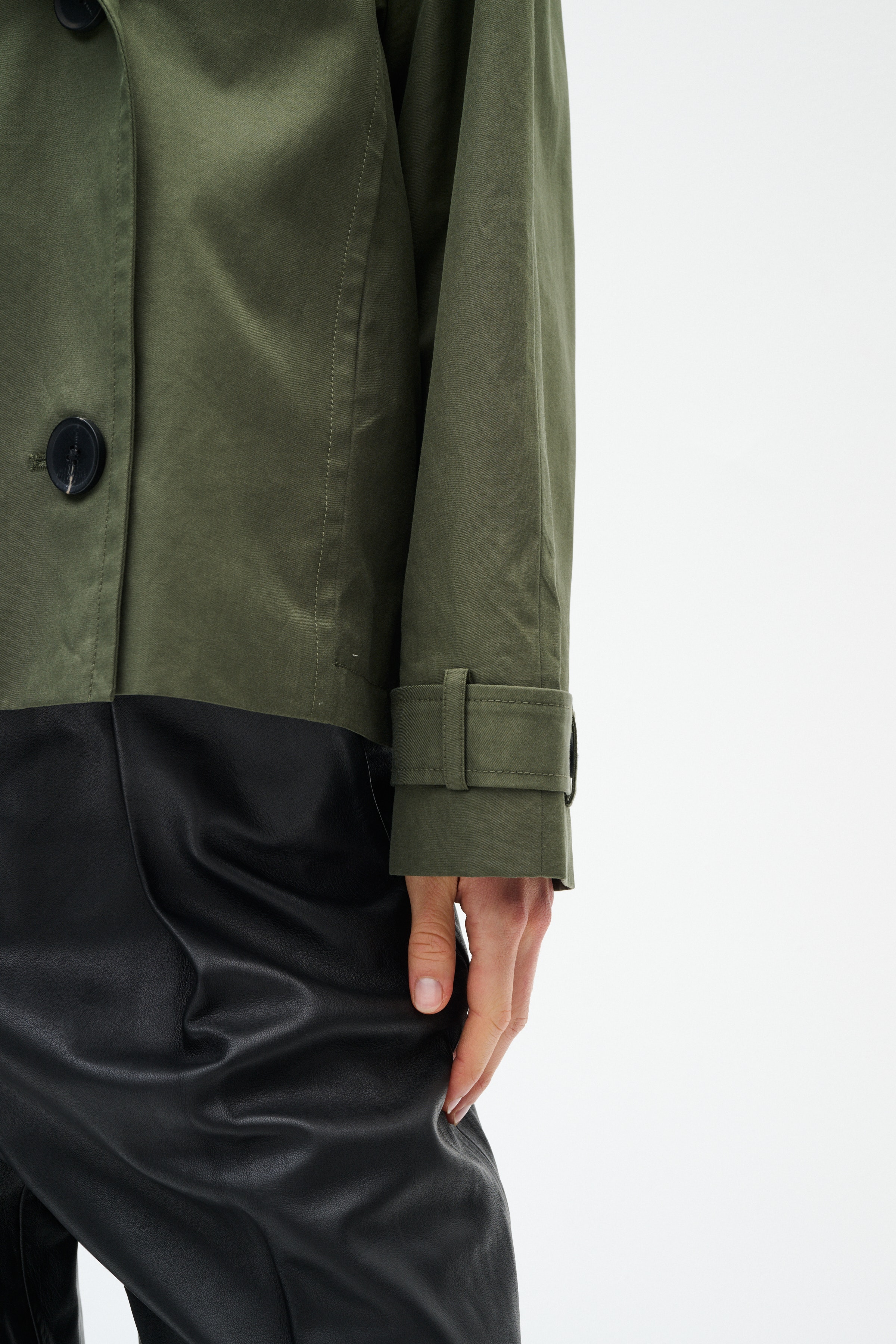 MazieIW Perry short coat LOOKBOOK DETAIL 30109945-190312