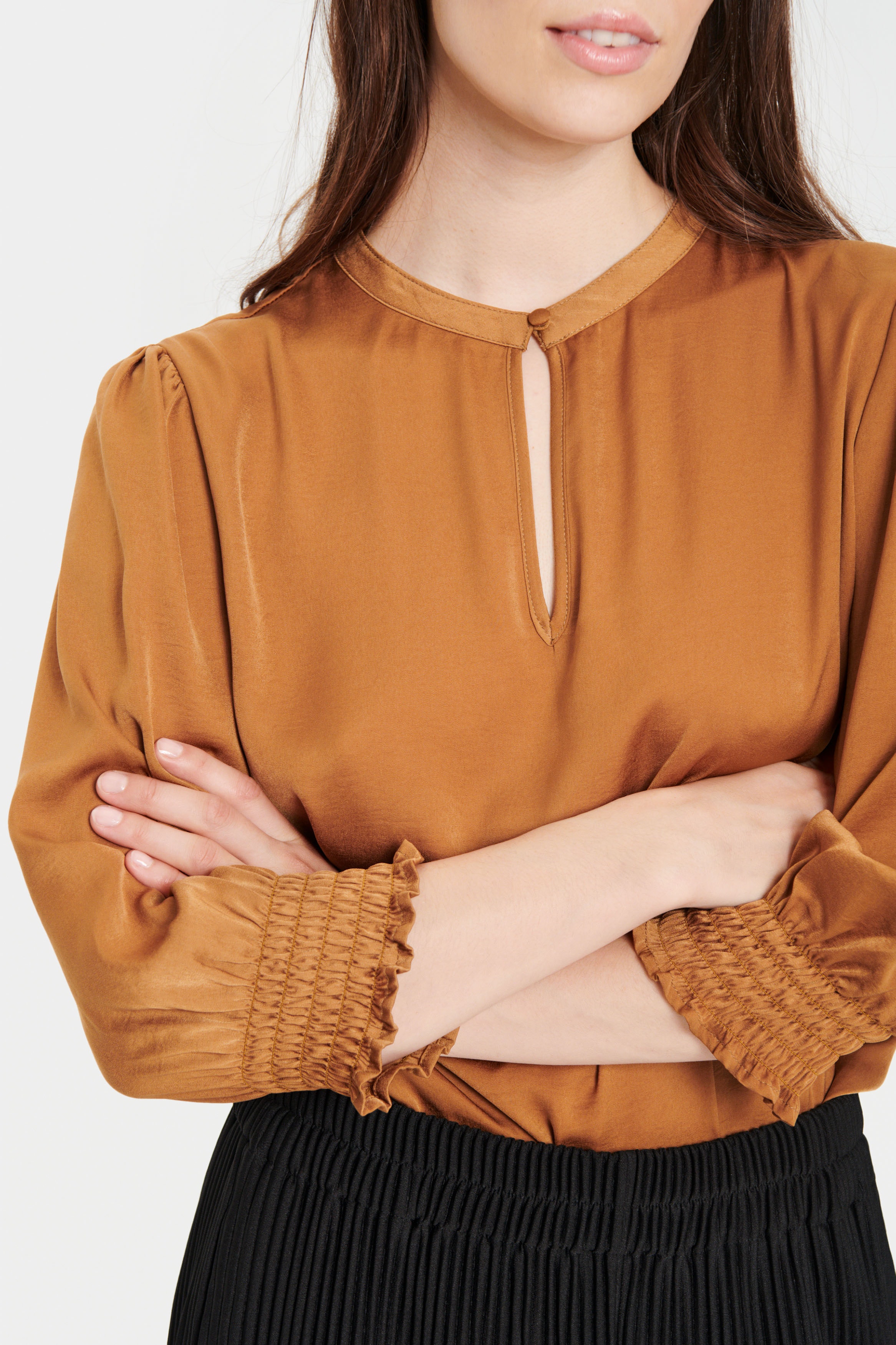 NunniSZ Blouse LOOKBOOK DETAIL 30512966-180933