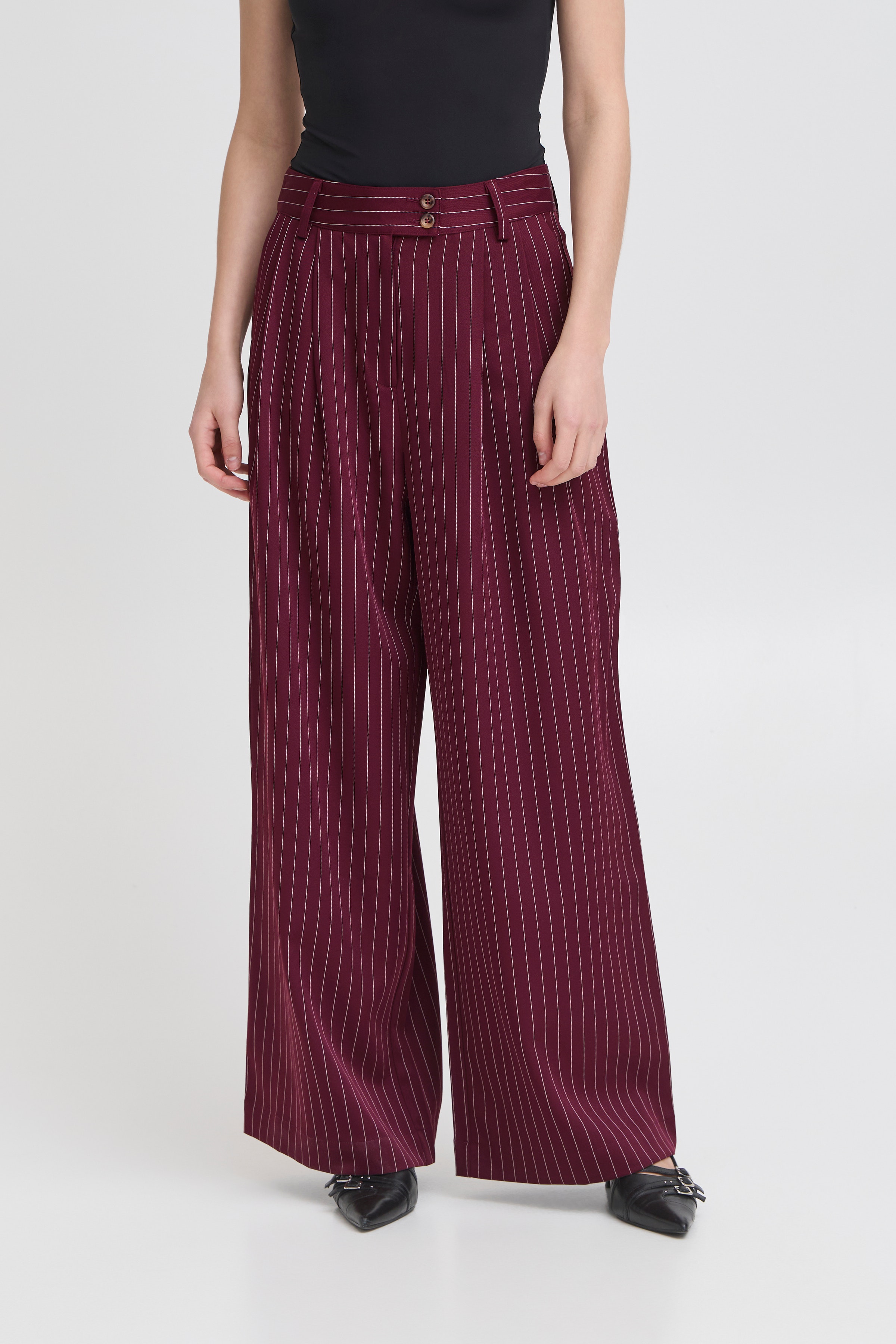 IXHOPE Trousers LOOKBOOK FRONT 20123740-191627