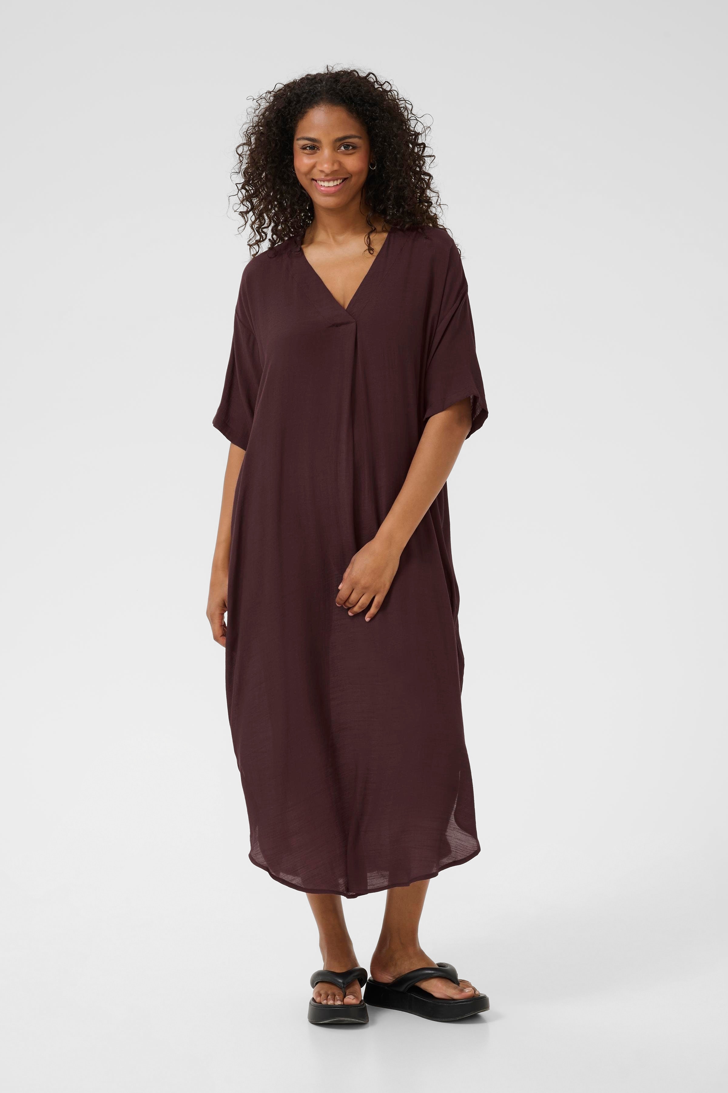 KAanja Robe LOOKBOOK FRONT 10510073-191619