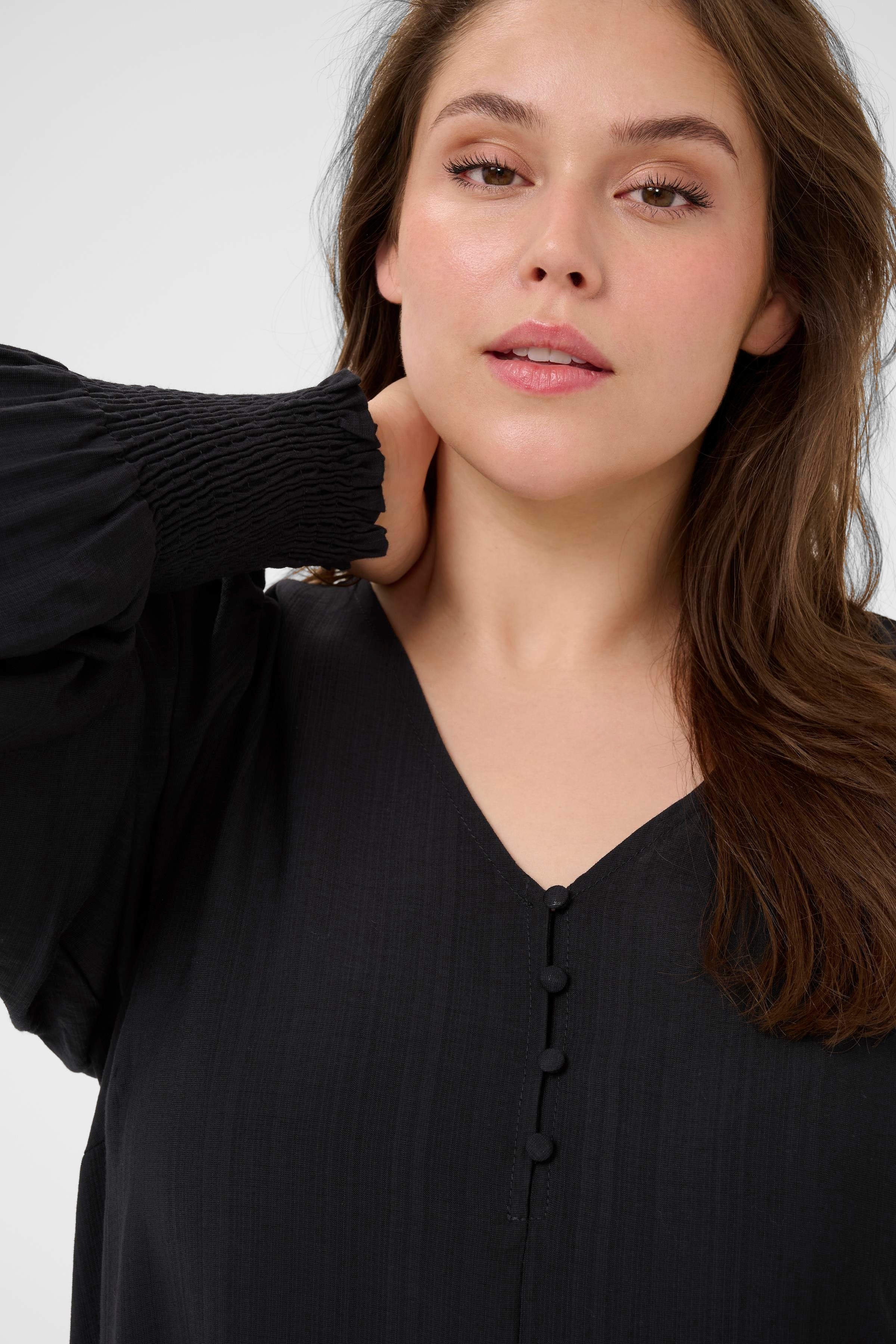 KCsofia Dress LOOKBOOK DETAIL 10583890-100121