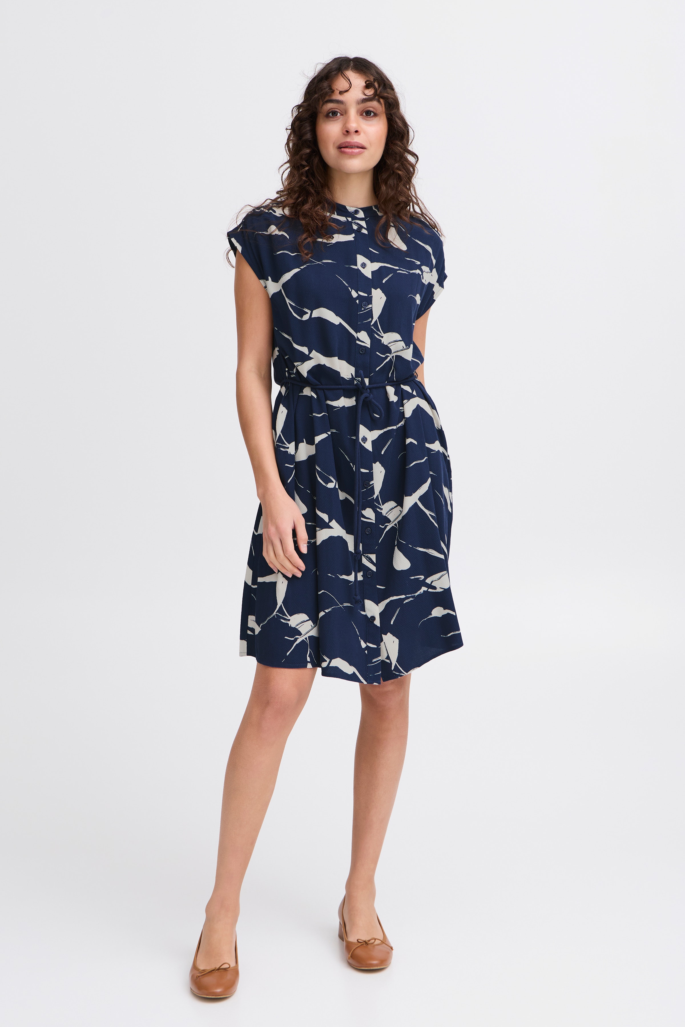 FRLALU Kjole LOOKBOOK FRONT 20615541-204397