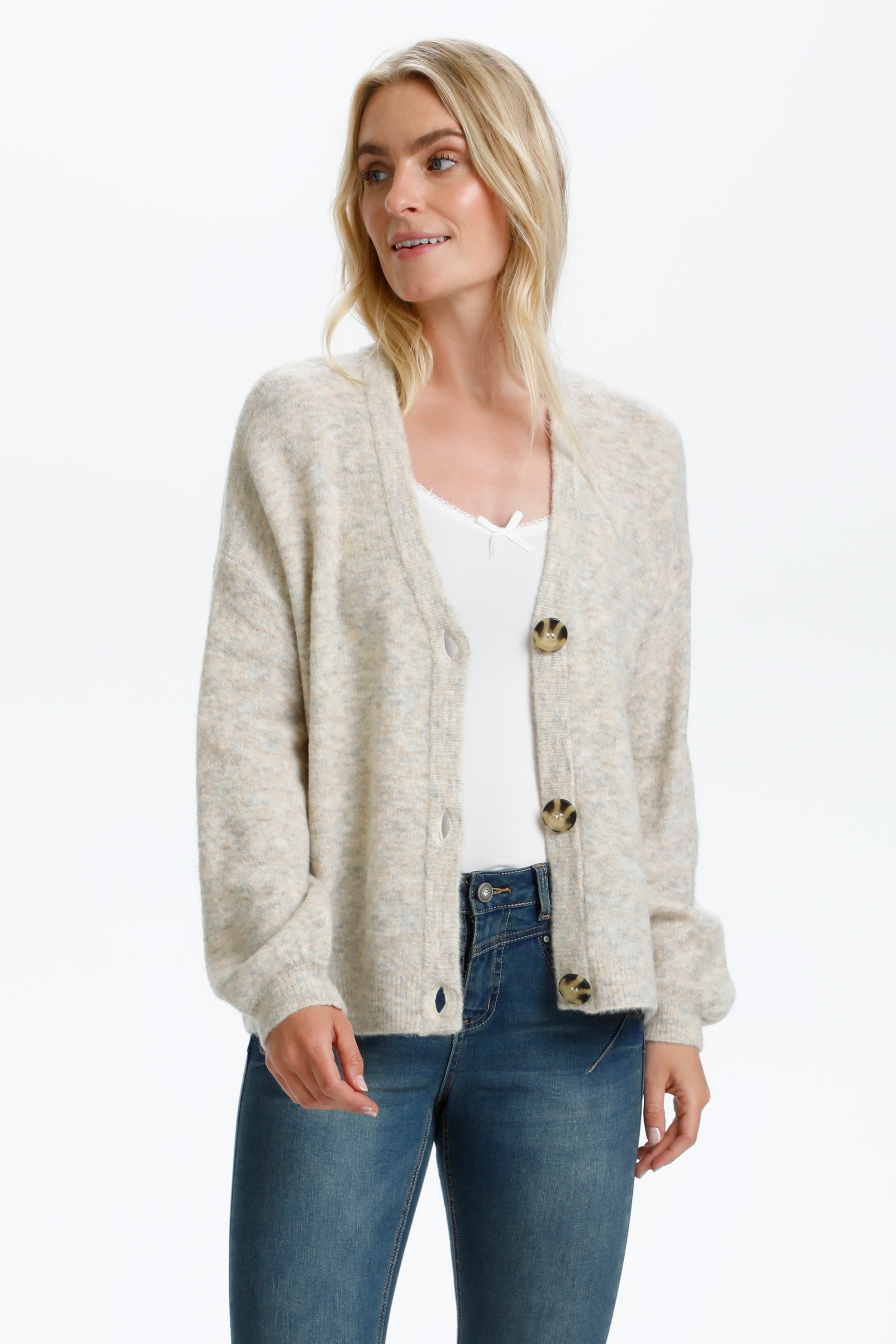 CRMerle Cardigan LOOKBOOK FRONT 10609591-100232