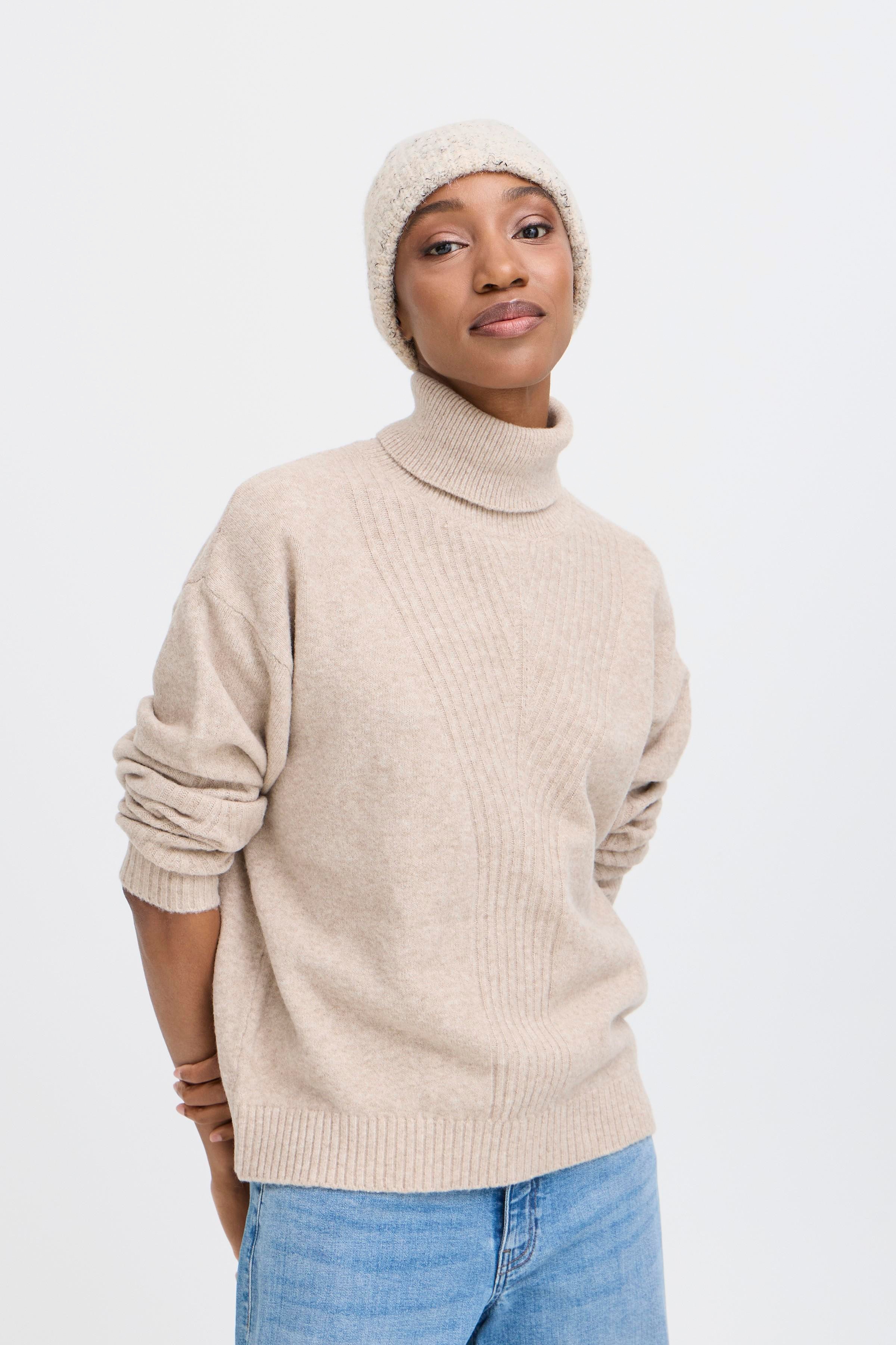 IALIINA Kapuze LOOKBOOK DETAIL 20124393-1243011