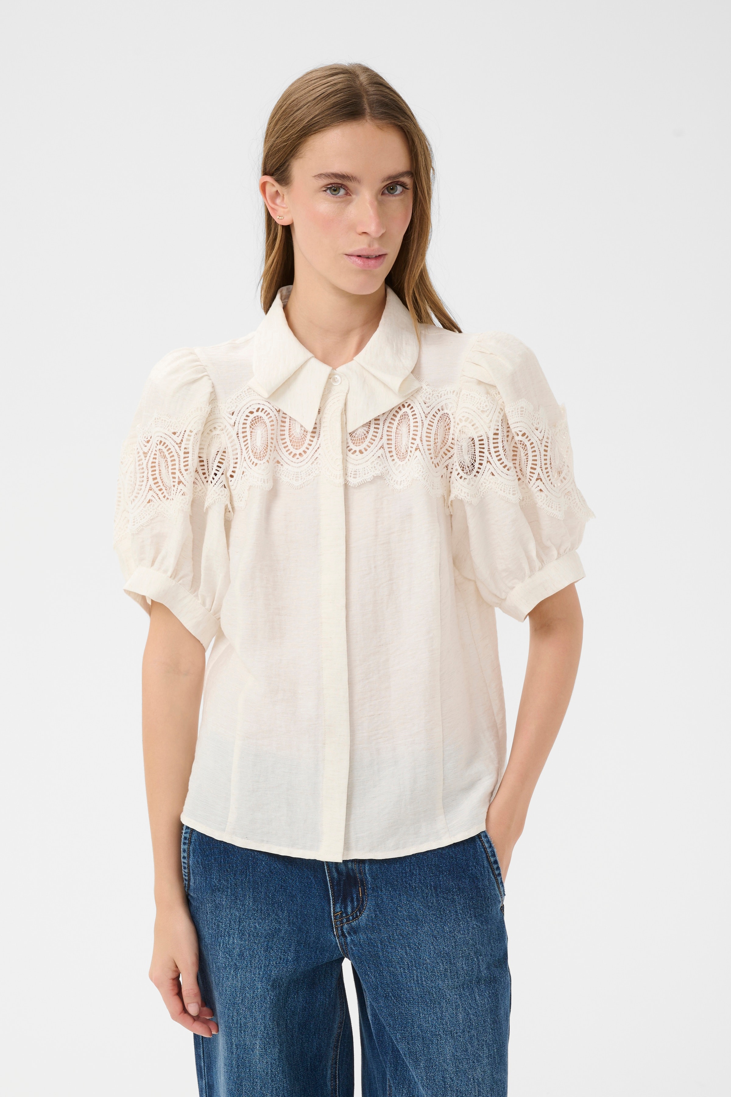 KBUrith Skjorta LOOKBOOK FRONT 10105397-110103