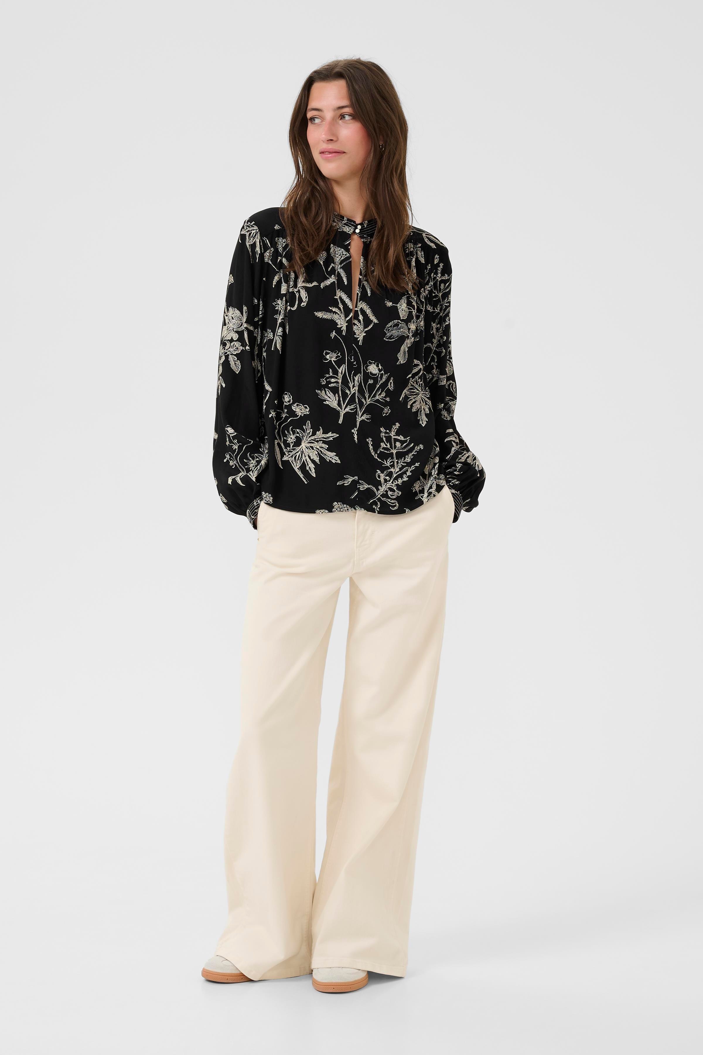 ShiromaPW Blouse LOOKBOOK FRONT 30310006-304209