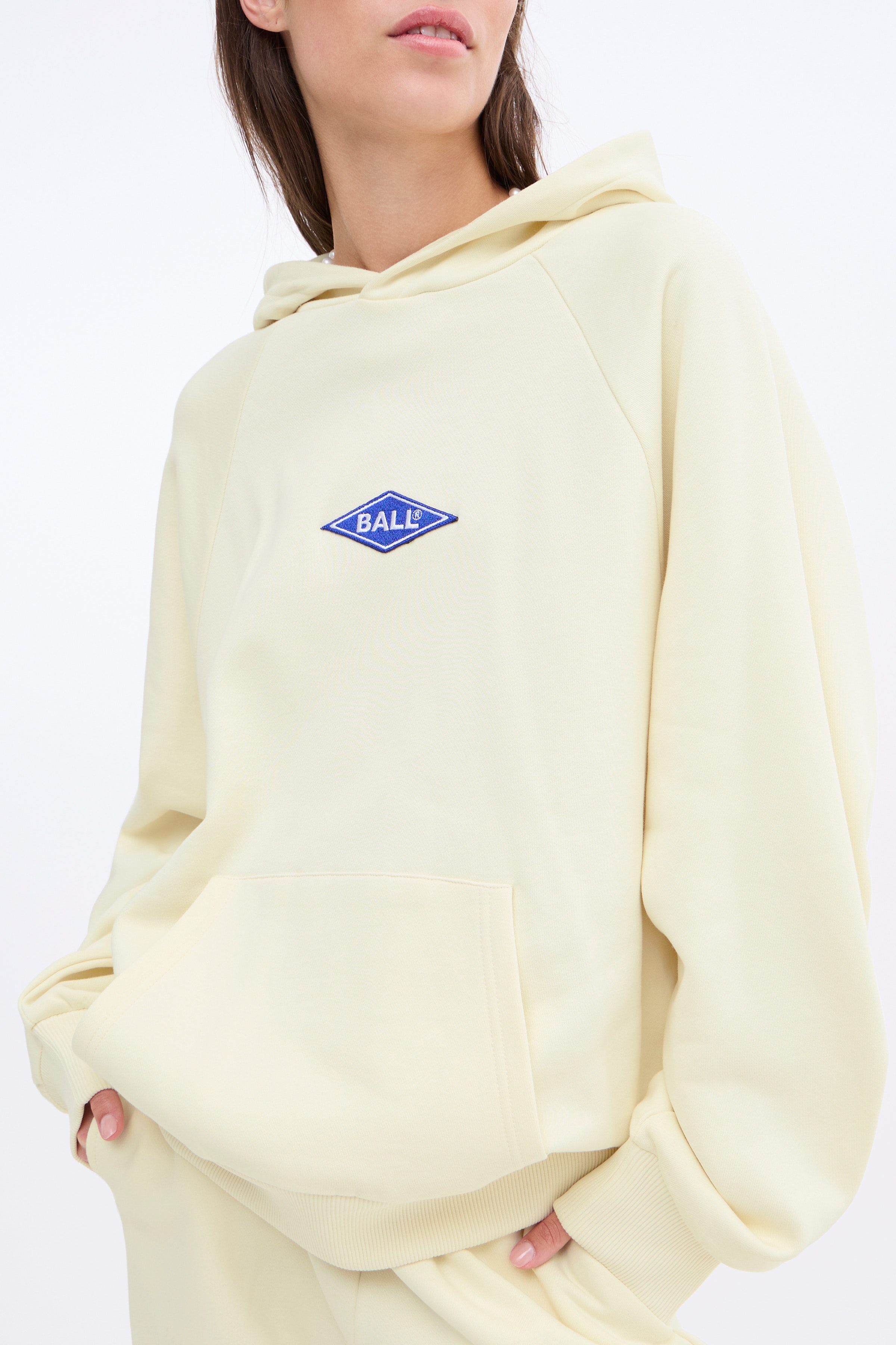 BALL RIMINI HOODIE LOOKBOOK DETAIL 50405208-B1010