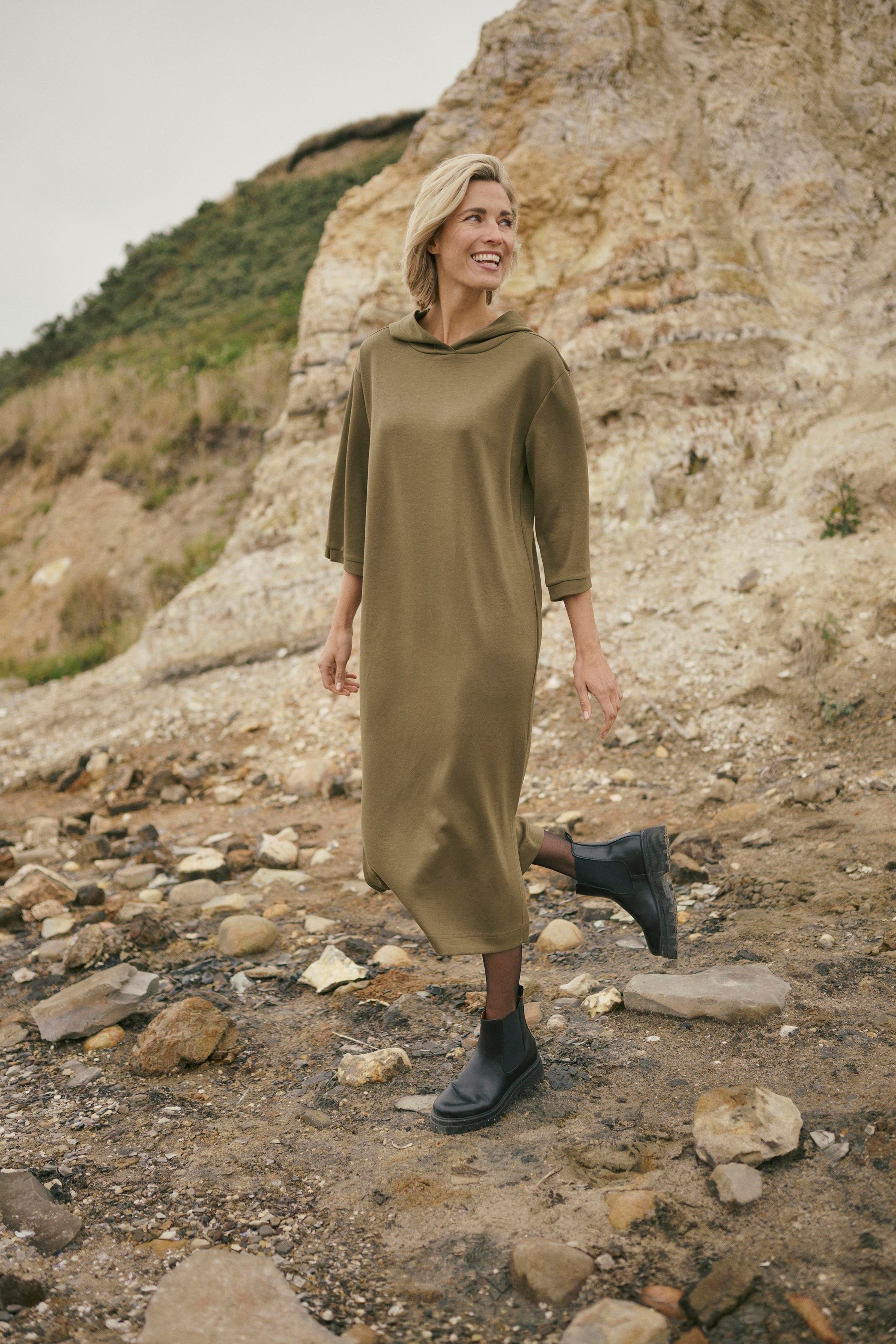 BPtrudy Kleid LOCATION NONE 40200049-108655